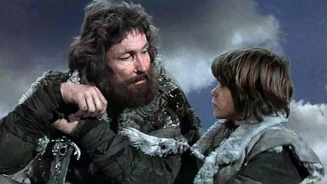 La espada del padre de Conan el Bárbaro: símbolo de legado, fuerza y justicia