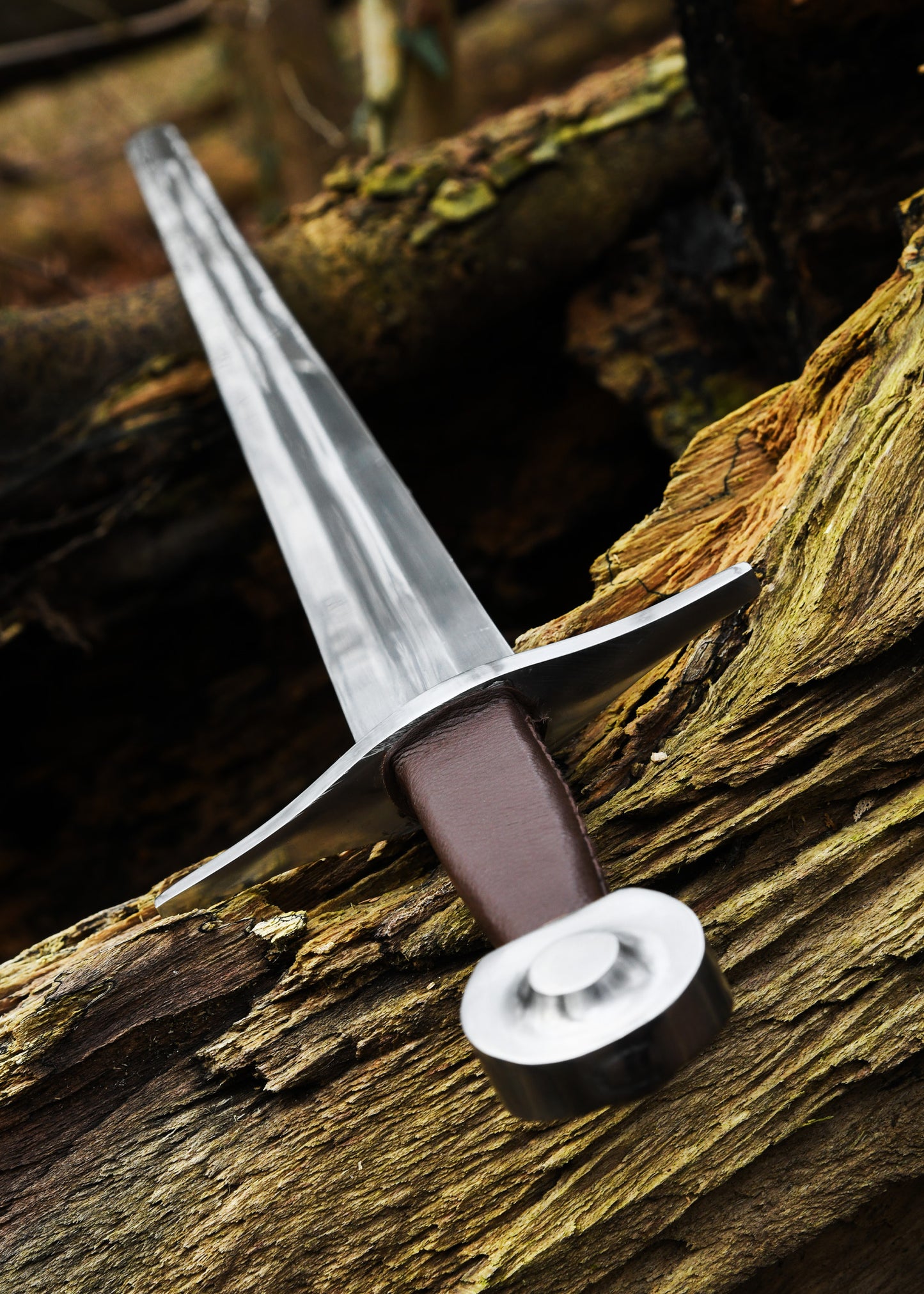 Imagen de Espada medieval funcional de una mano sin filo parte de nuestra colección en Espadas y más, sitio oficial.
