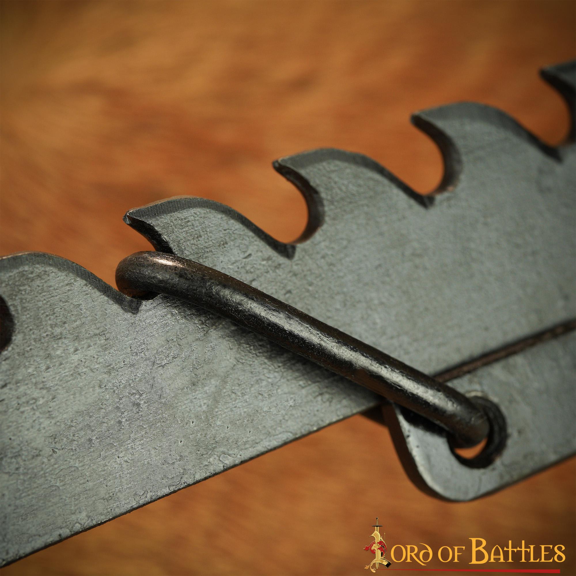 Hervidor Medieval de Hierro Forjado a Mano Sierra de Campamento Funcional - Imagen 7