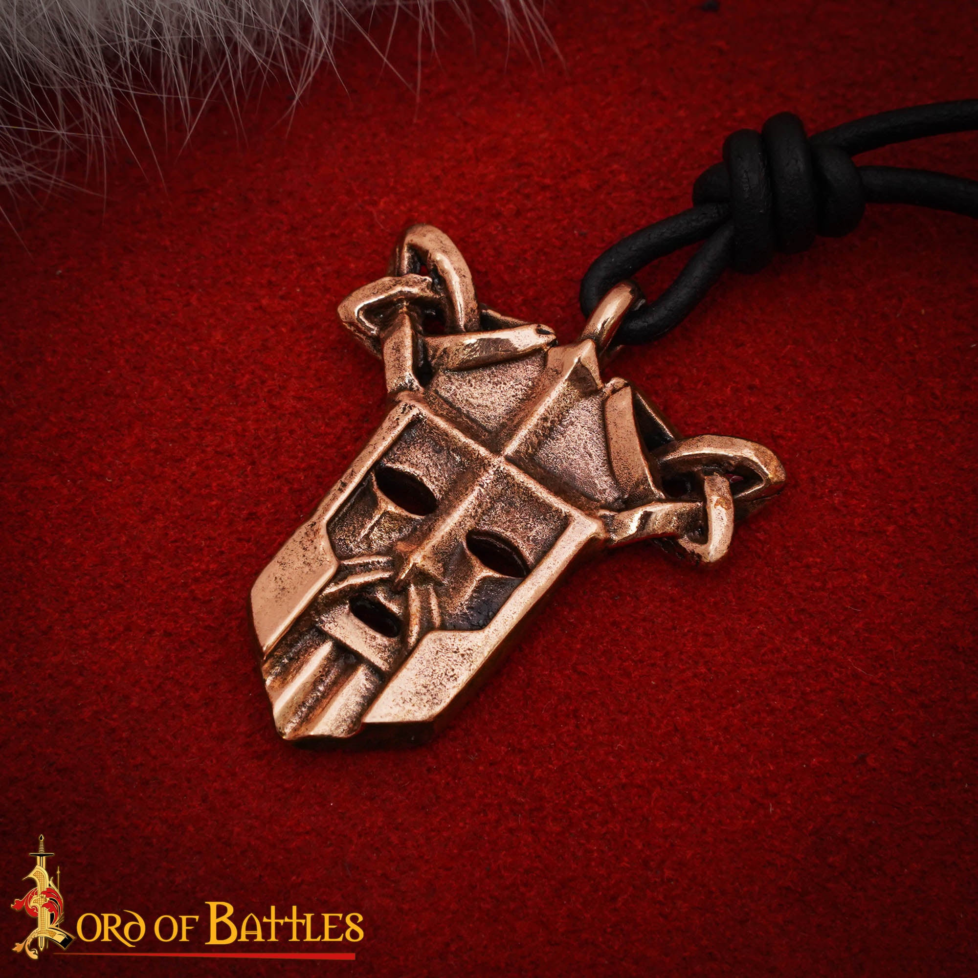 Colgante Máscara Vikinga - 2,9 X 3 Cm, Acabado en Bronce Antiguo con Detalle de Nudos - Imagen 1