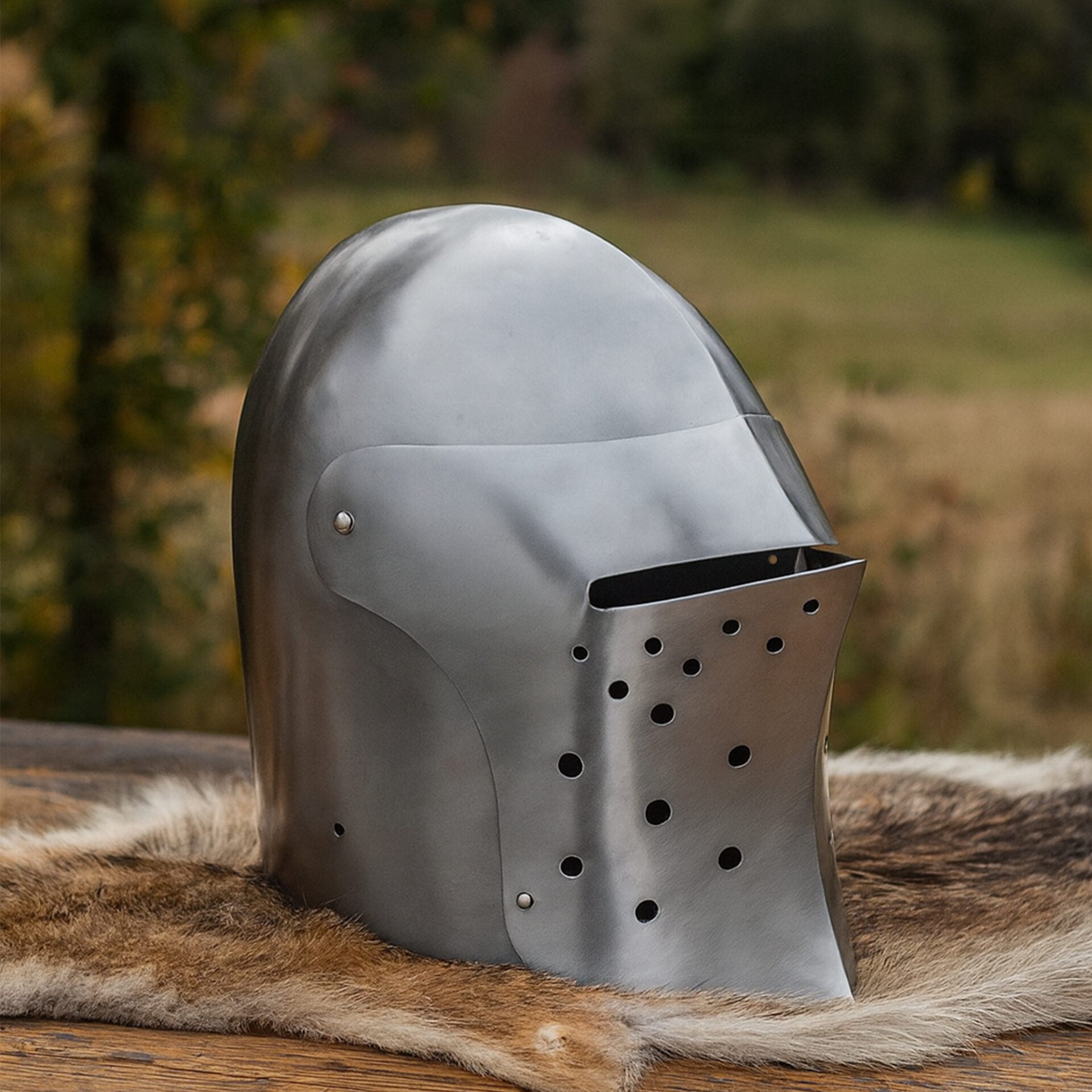 Casco de Caballero Bascinet del Siglo Xiv con Forro Acolchado de Protección - Imagen 13