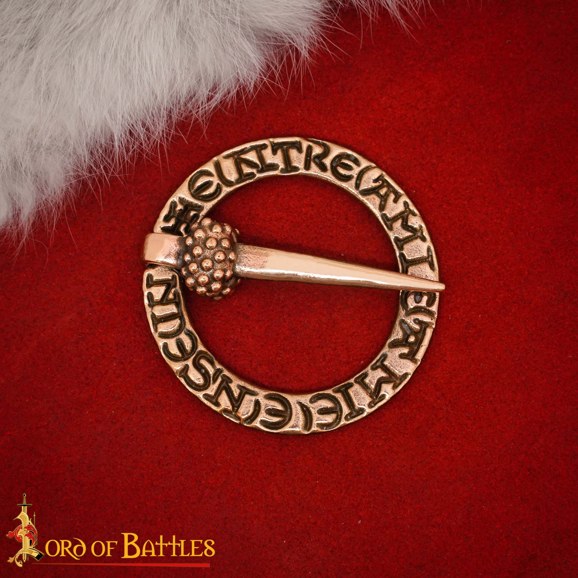 Broche Medieval de Bronce con Anillo Fundido a la Cera Perdida Diseño Inscrito - Imagen 10