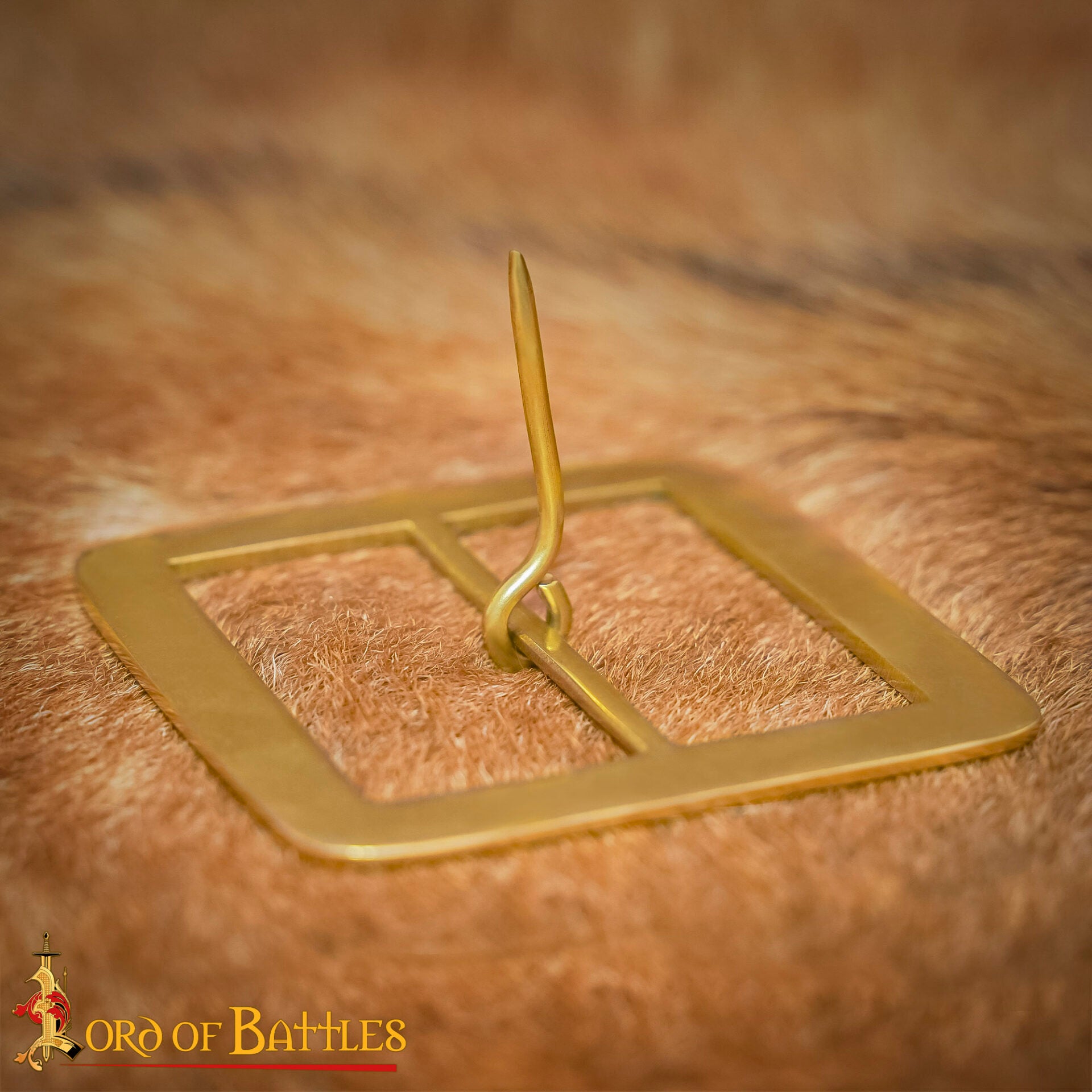 Hebilla Cuadrada Medieval de Latón Macizo - 3.6" para Cinturones Anchos de Cuero y Accesorios de Disfraces - Imagen 6