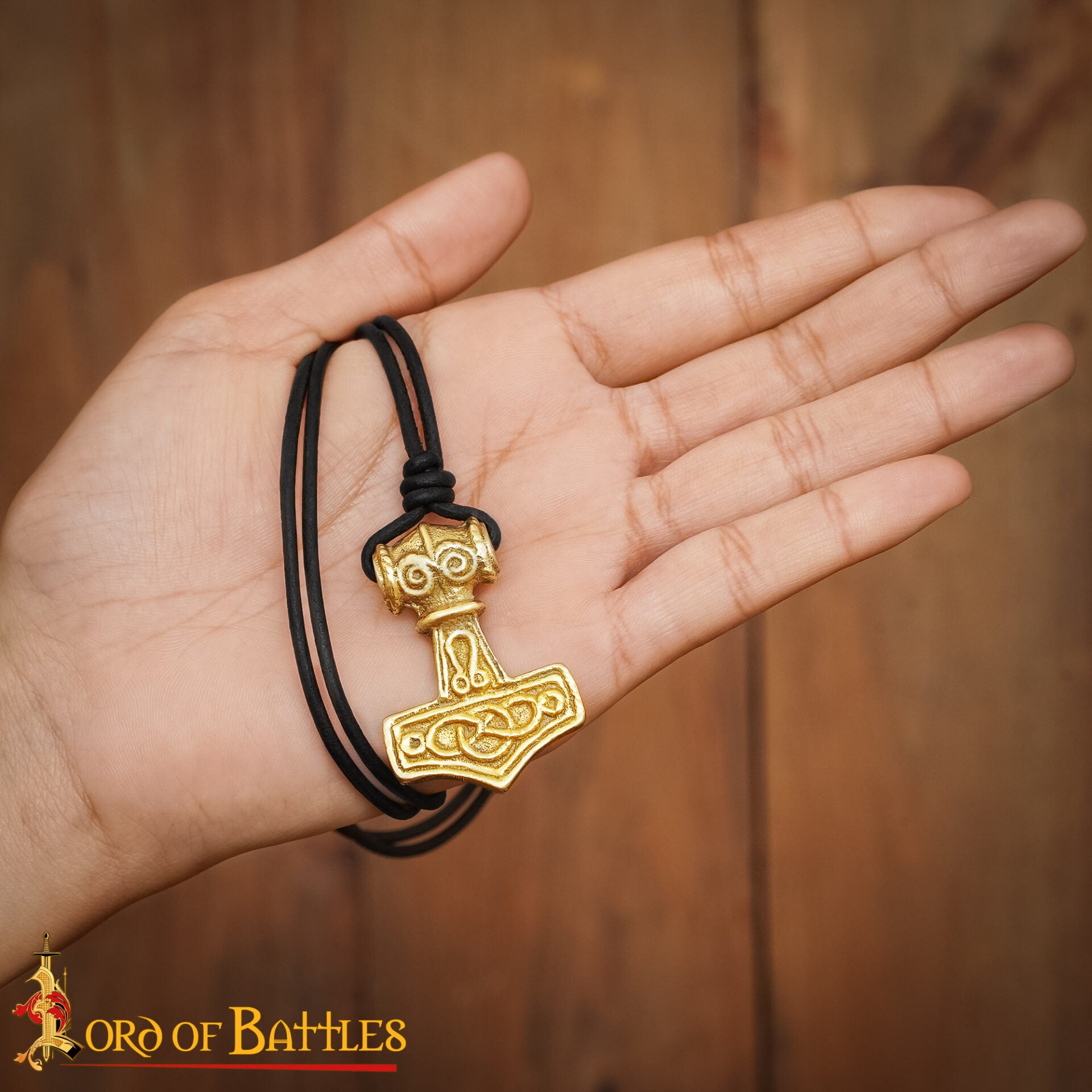 Colgante Mjolnir con Cordón de Cuero - Latón, Martillo de Thor - Imagen 17