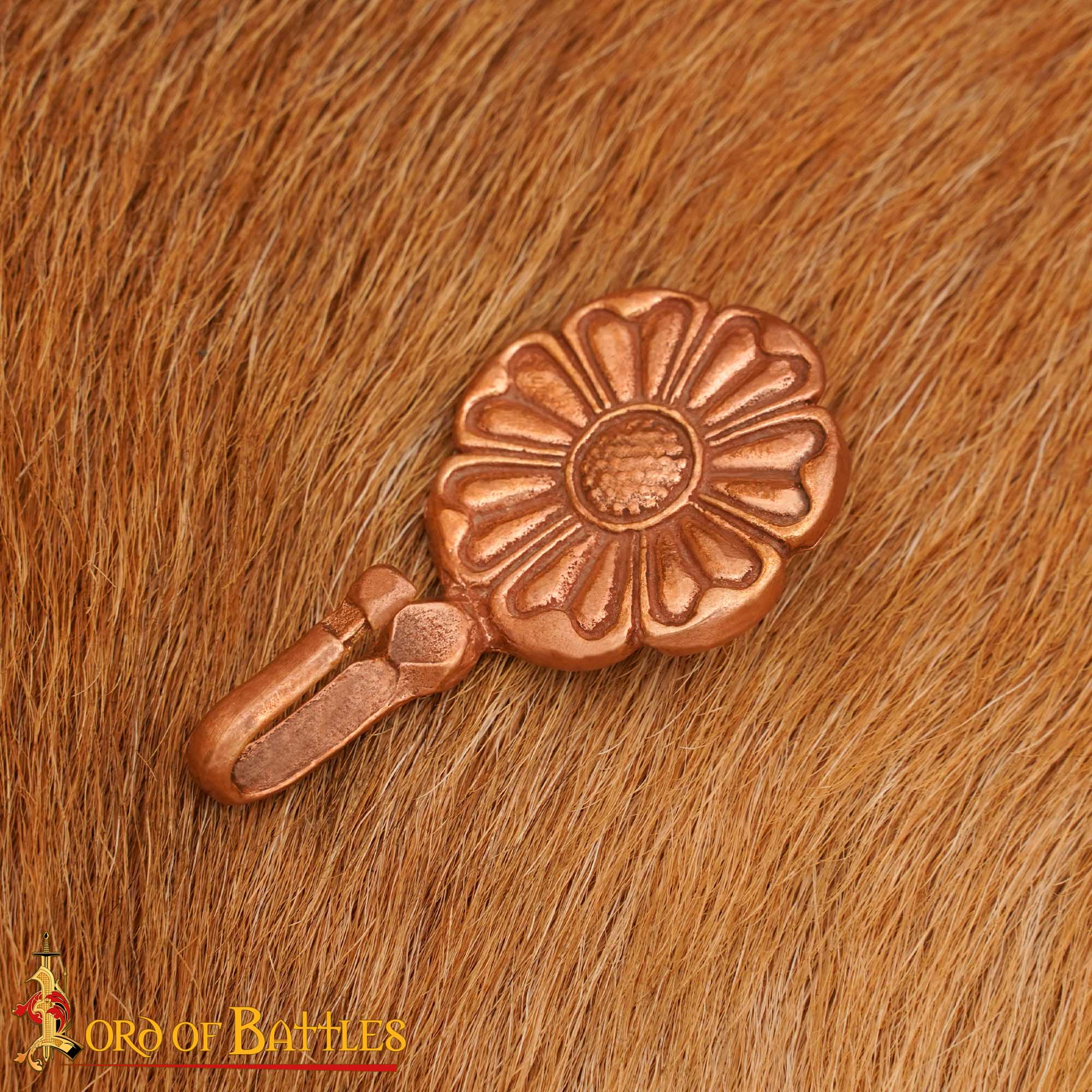 Gancho Floral Medieval de Bronce Fundido a la Cera Perdida - Imagen 2