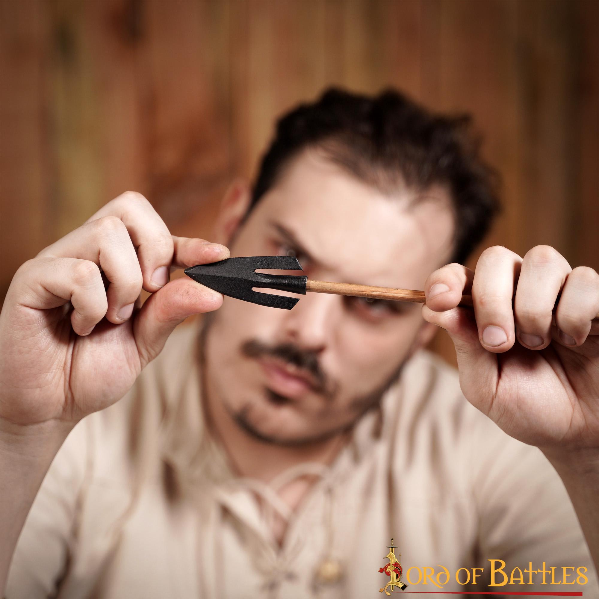 Punta de Flecha Medieval de Cola de Golondrina Forjada a Mano en Hierro - Imagen 8