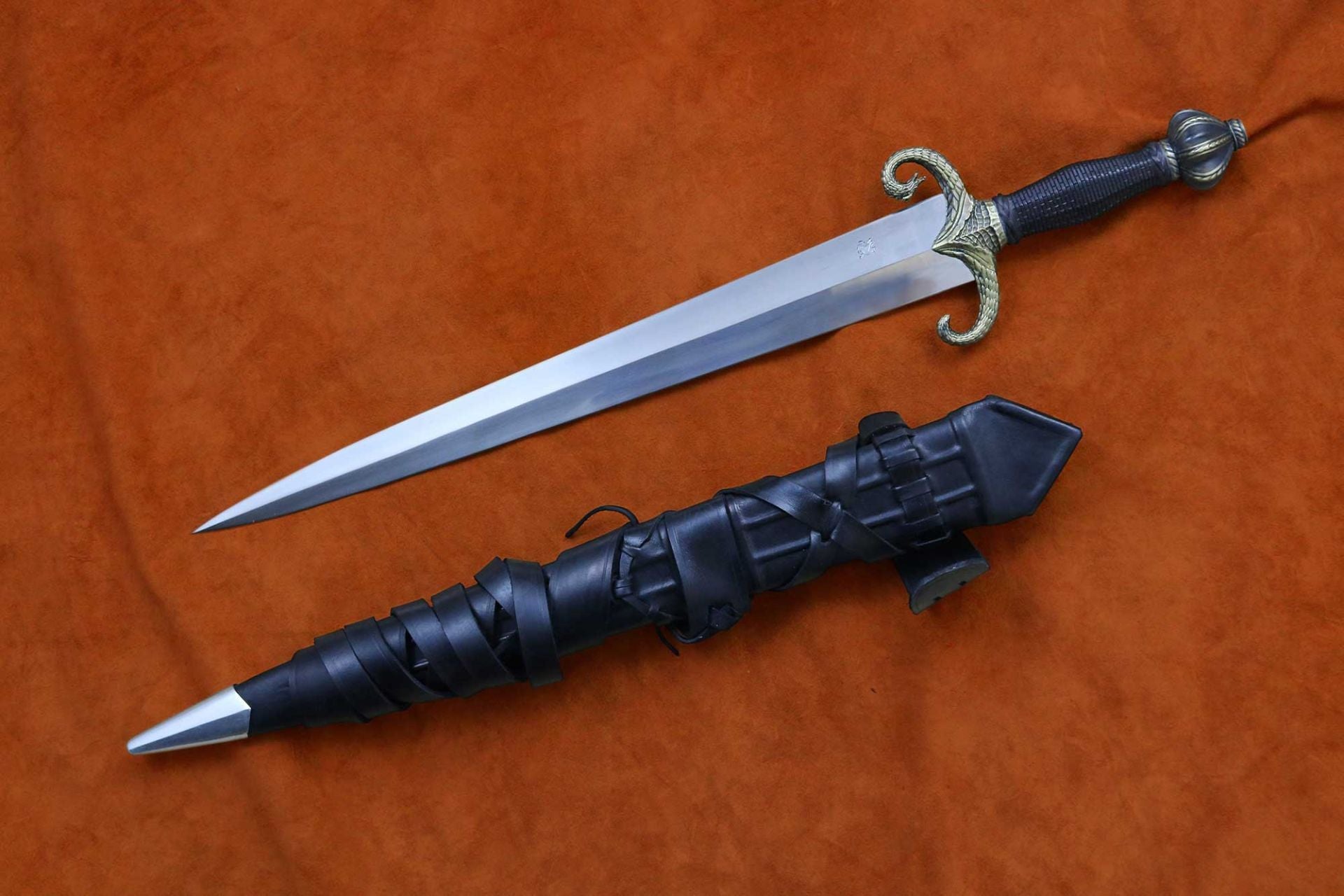 Espada Madre de Dragones de Daenerys Targaryen Juego de Tronos - Espadas y Más.