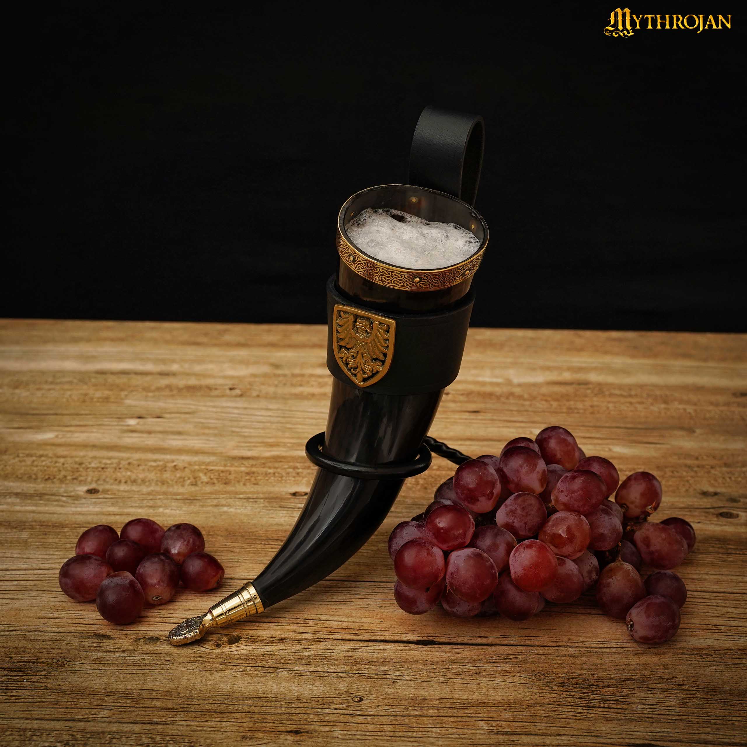 Mythrojan The Tournament Champion - 350 Ml Viking Drinking Horn con Soporte de Cuero Negro - Imagen 6