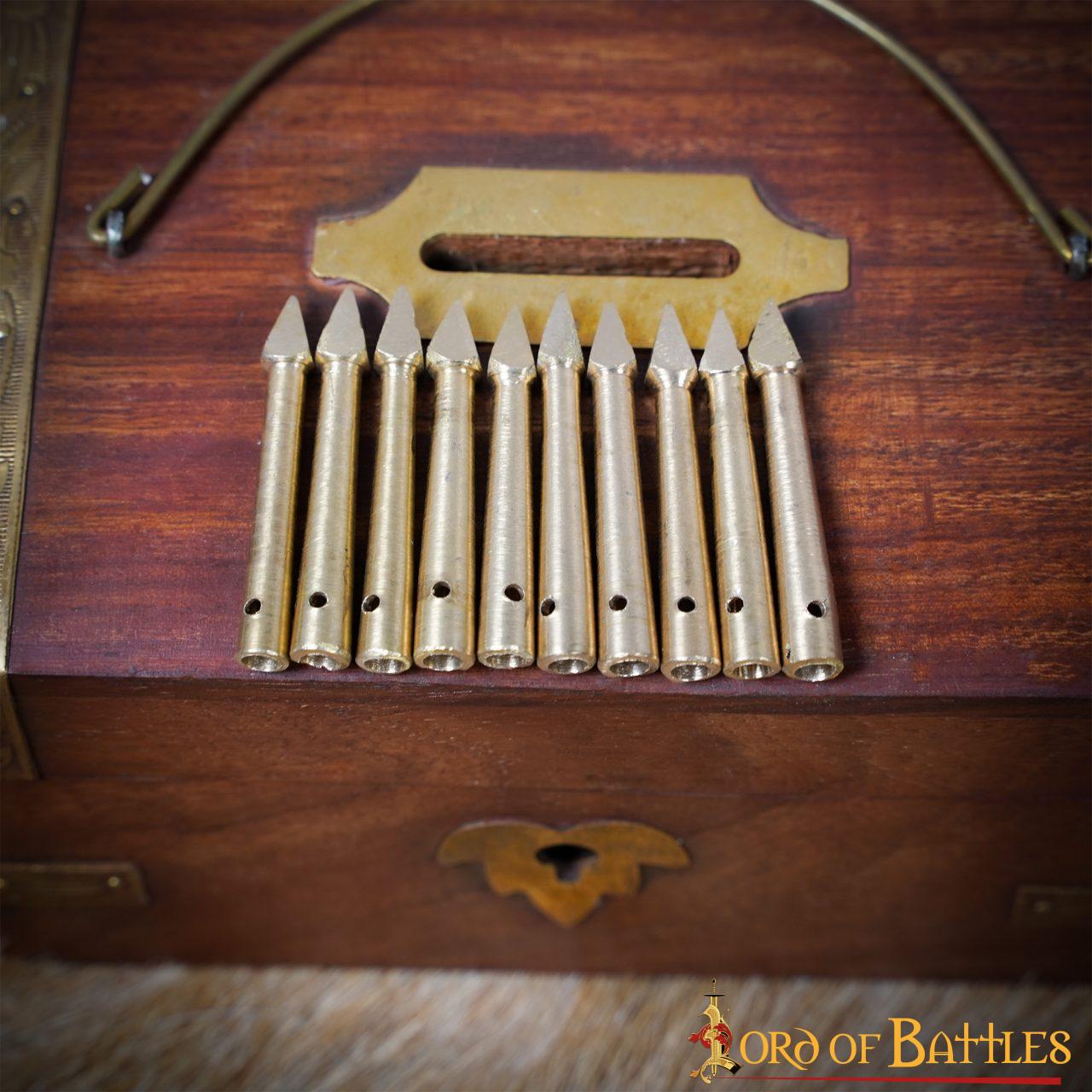 Aiglets Medievales de Latón - Juego de 10 Puntas de Lazo de Tela - Imagen 15