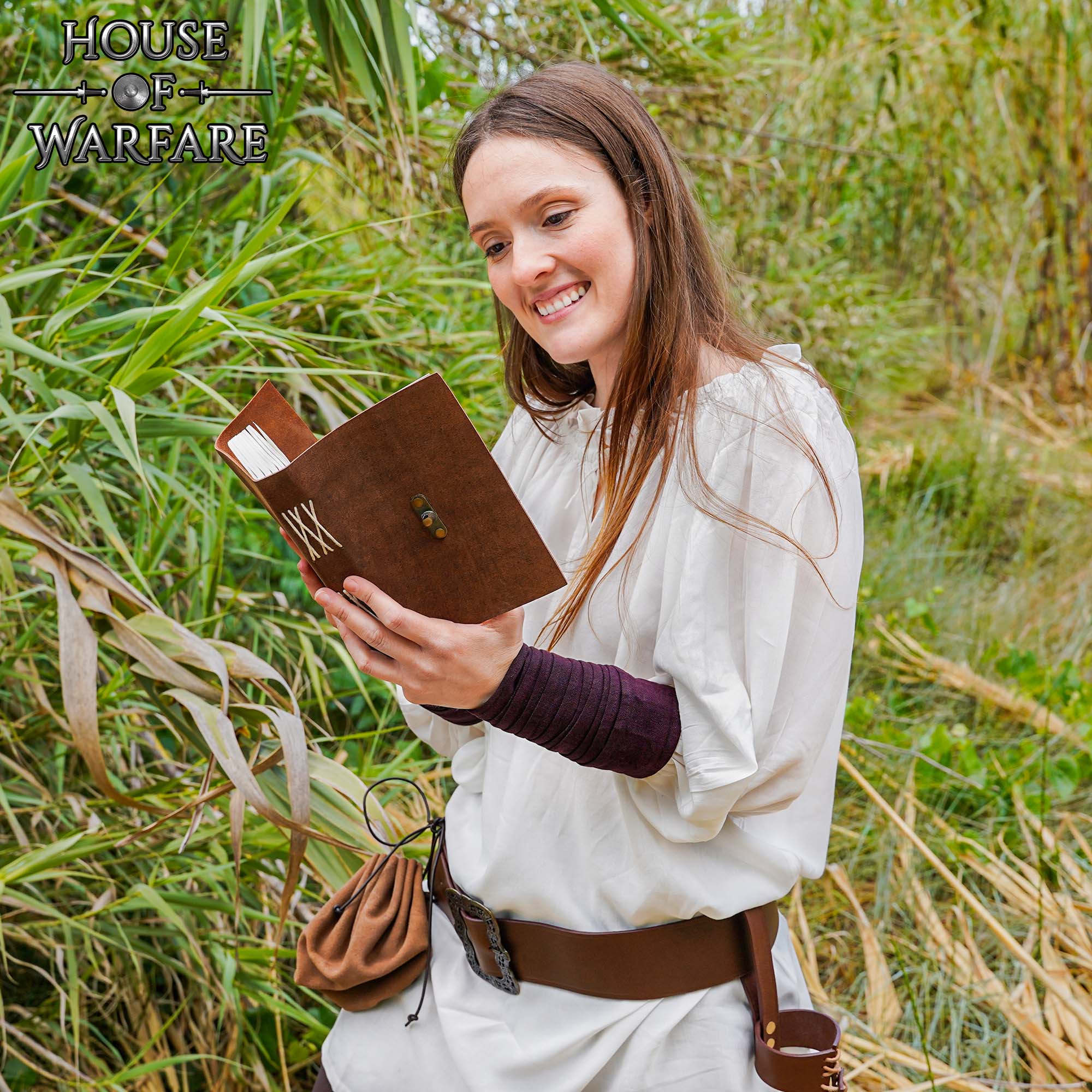 Diario Medieval de Cuero con Cerradura Diario Artesanal de Cuero Auténtico - Imagen 4