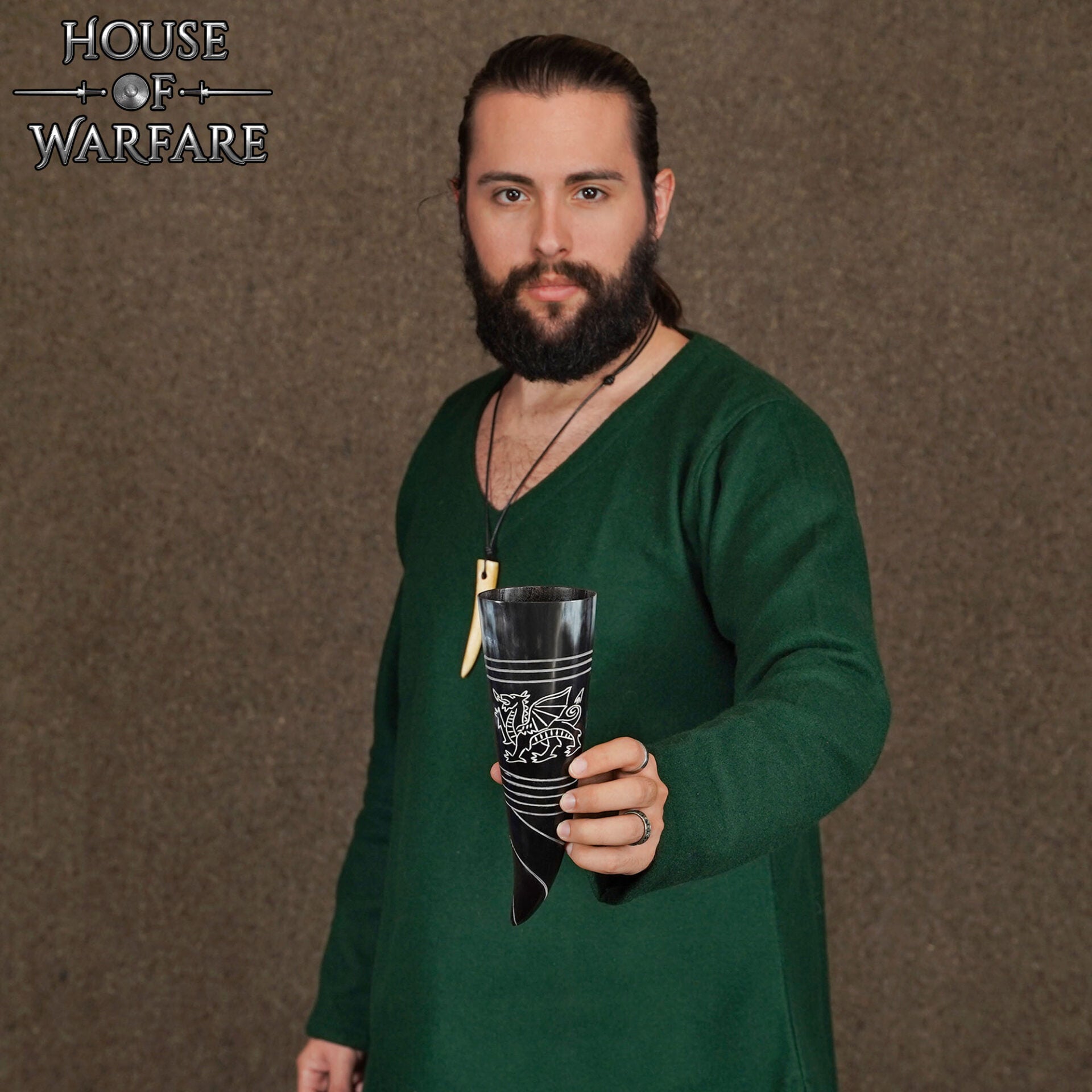 Cuerno para Beber "el Dragón Celta" 400 Ml Elaborado a Mano con Auténtico Cuerno de Buey - Imagen 3