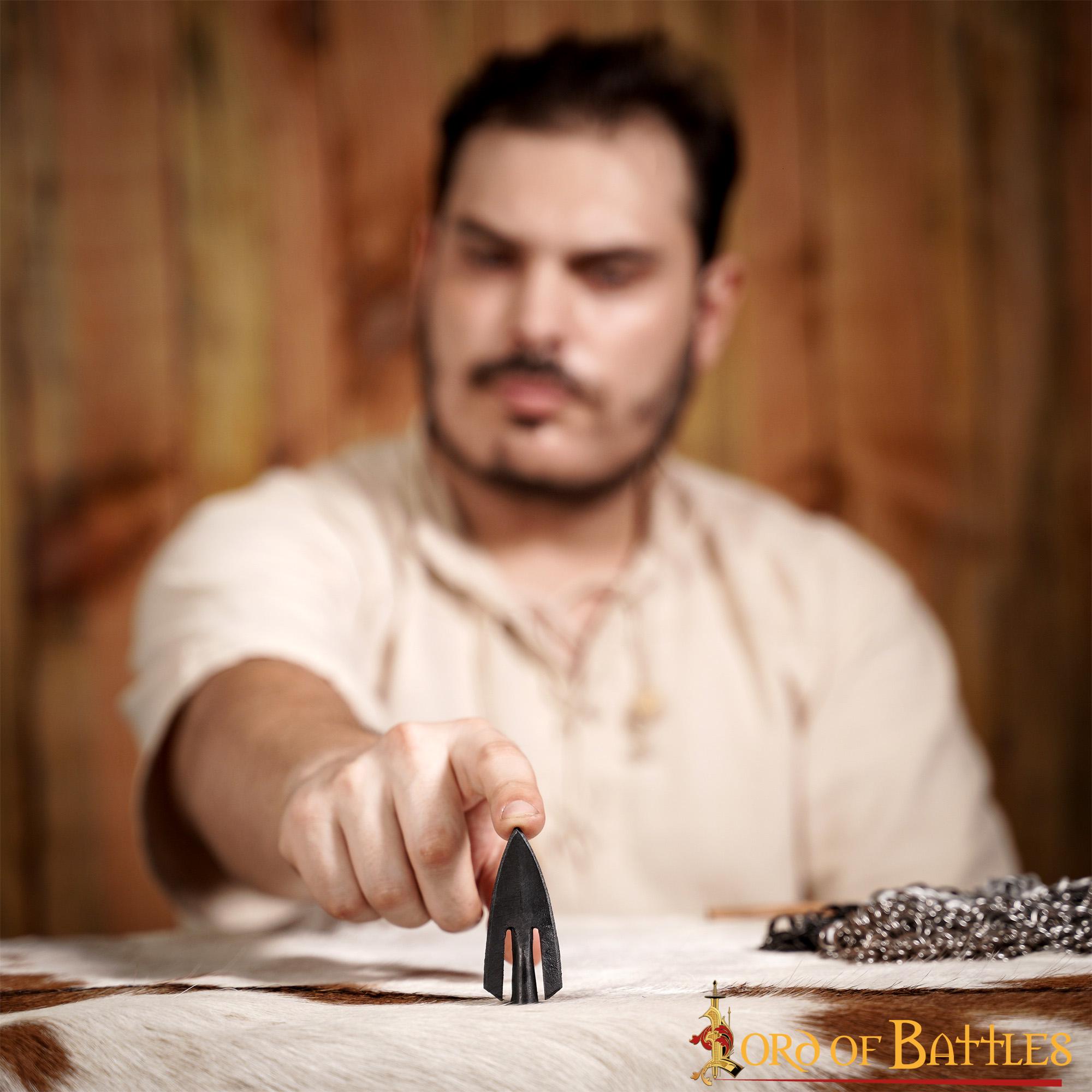 Punta de Flecha Medieval de Cola de Golondrina Forjada a Mano en Hierro - Imagen 11