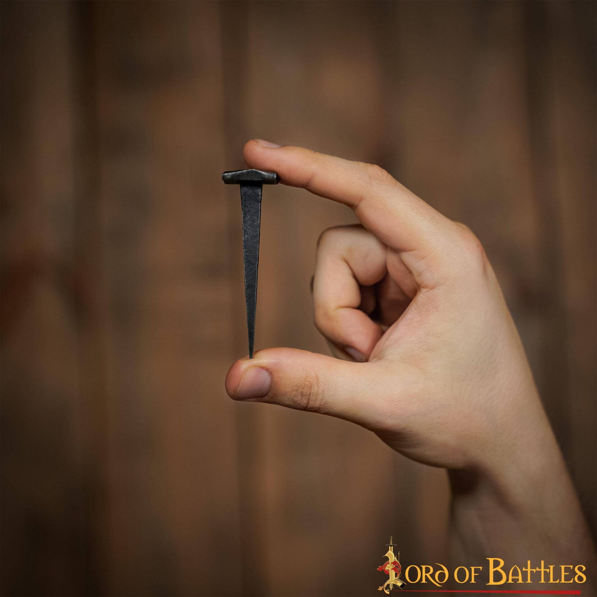 Clavos de Hierro Forjados a Mano, Juego de 10 Accesorios Rústicos con Acabado de Herrería Totalmente Funcionales - Imagen 14