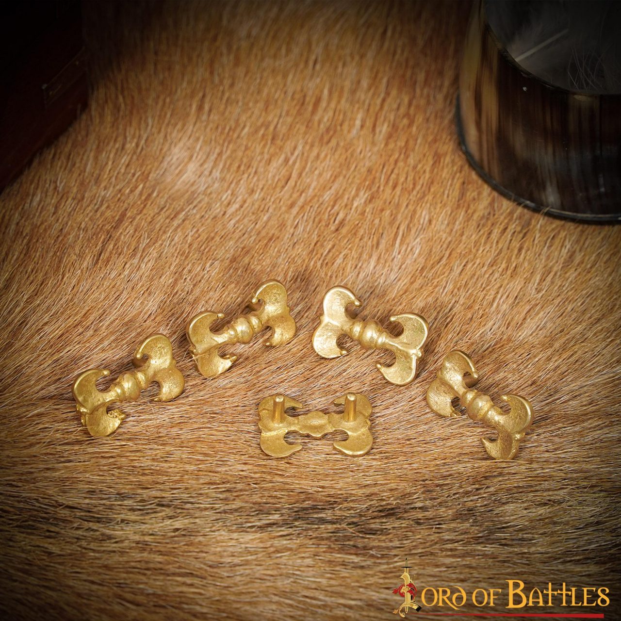 Tachuelas Medievales de Latón para Cinturón - Juego de 5 Cochos Renacentistas de Latón Macizo - Imagen 7