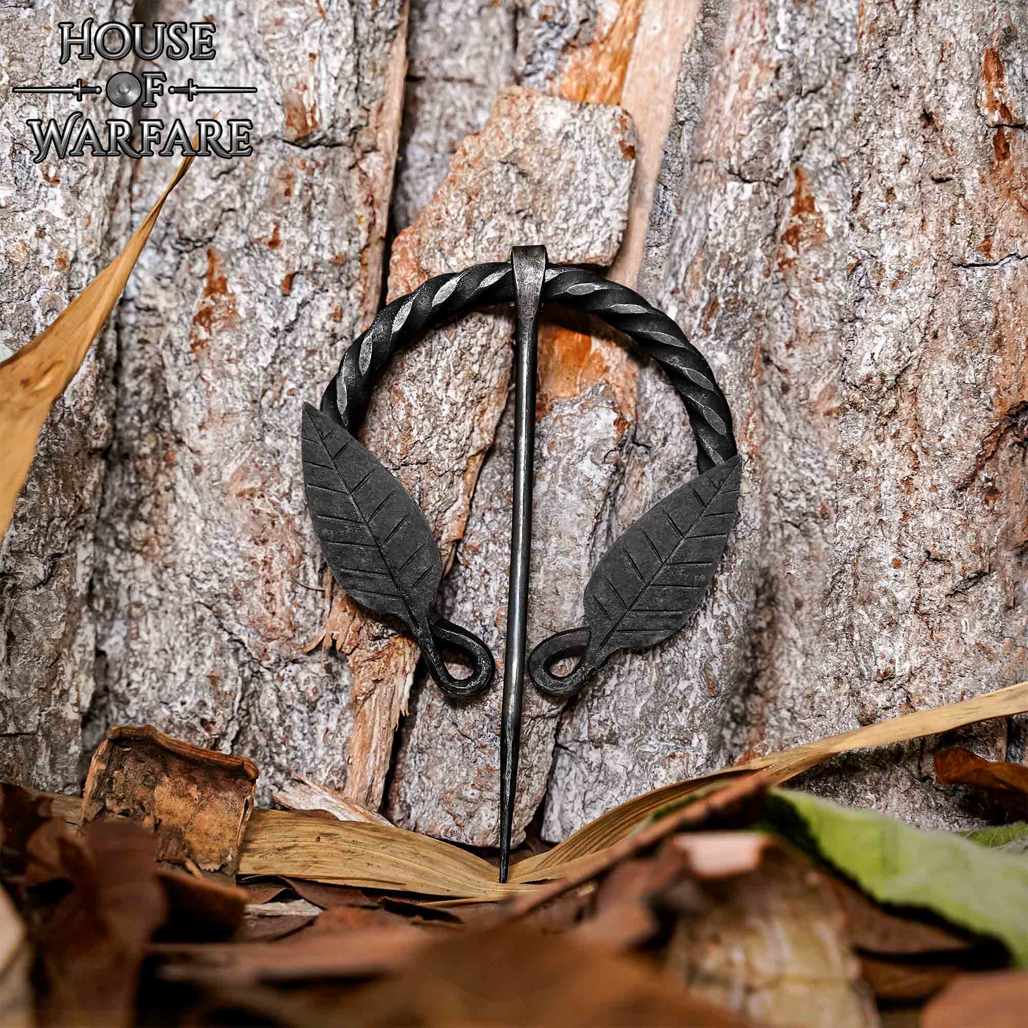 Alfiler de Capa Medieval de Hierro Forjado a Mano con Motivo de Hojas - Broche de Fíbula Estilo Vikingo - Imagen 5