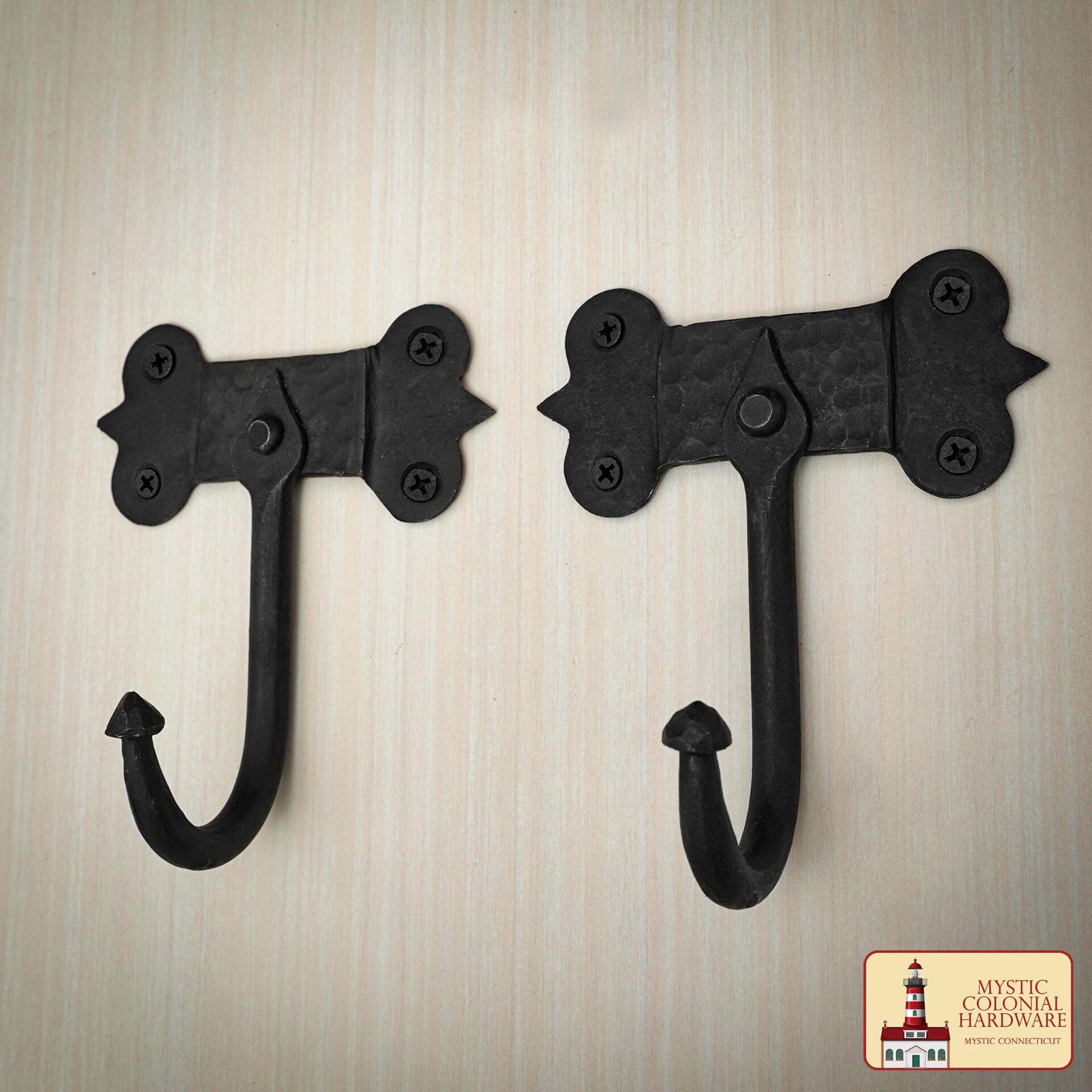 Rústico de Hierro Fundido Ganchos de Pared, Heavy Duty Retro Utilidad Ganchos para Colgar el Abrigo, Bolsa, Toalla, Bata, Sombrero y Más, Acabado: Aceite Ennegrecido - Imagen 1