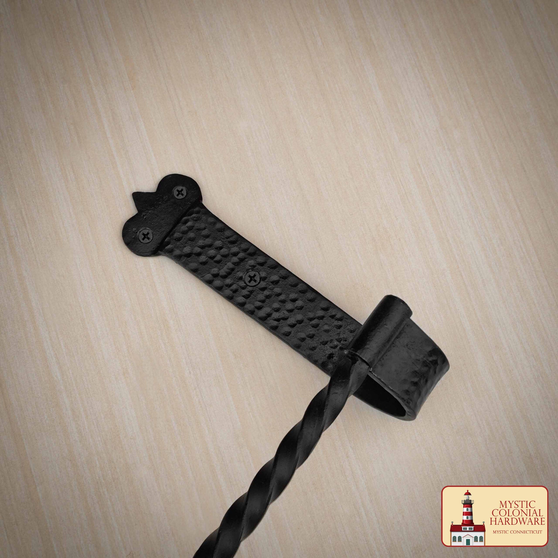Mystic Colonial Hardware Rustic Twist Iron Bar - Toallero de Baño Negro Forjado a Mano con Soportes de Montaje Martillados - Imagen 6