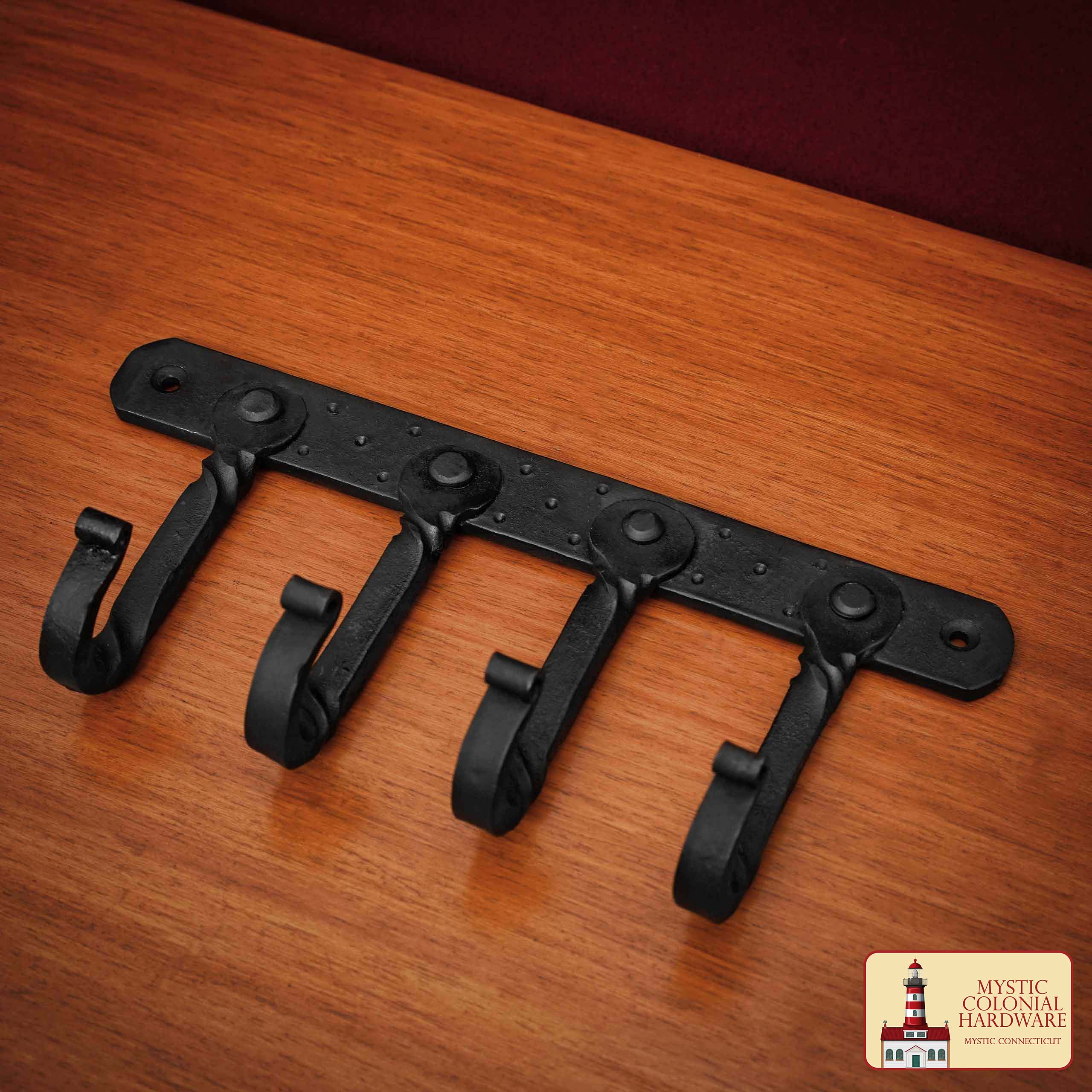 Mystic Colonial Hardware Rústico de Hierro Fundido Ganchos de Pared - Pesado Aceite Ennegrecido Utilidad Estante para Abrigos, Bolsos, Toallas, Batas y Sombreros - Imagen 2