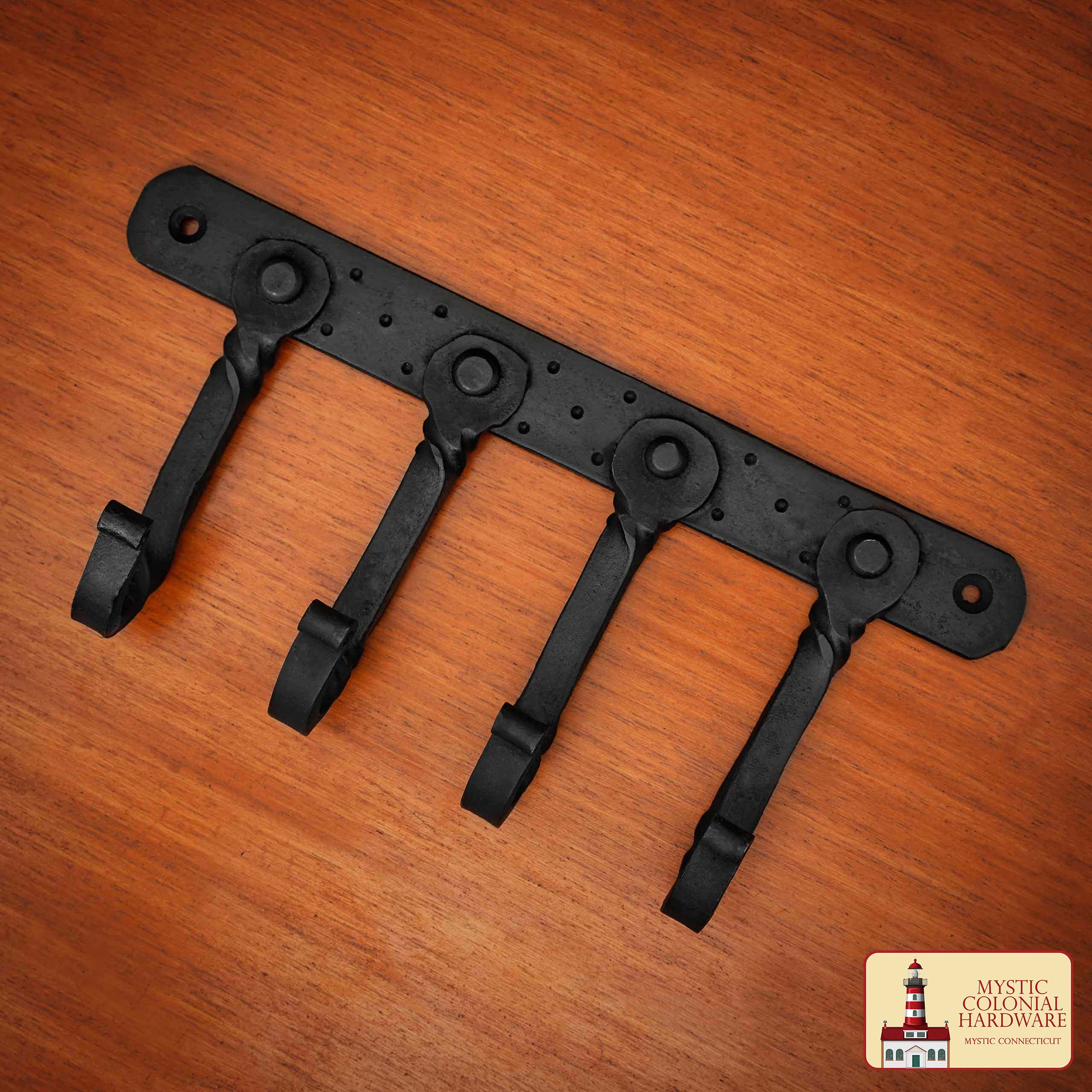 Mystic Colonial Hardware Rústico de Hierro Fundido Ganchos de Pared - Pesado Aceite Ennegrecido Utilidad Estante para Abrigos, Bolsos, Toallas, Batas y Sombreros - Imagen 6