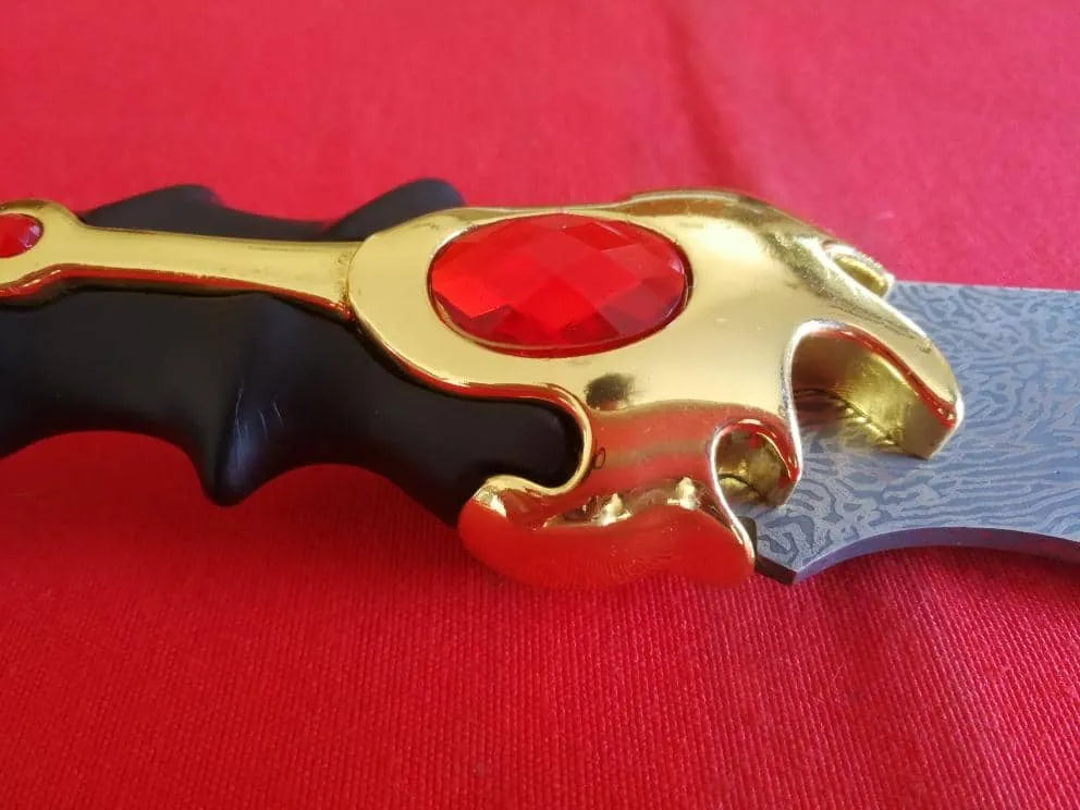 Imagen de Daga de arya Stark Catspaw de Juego de Tronos idéntica a la oficial parte de nuestra colección en Espadas y más, sitio oficial.