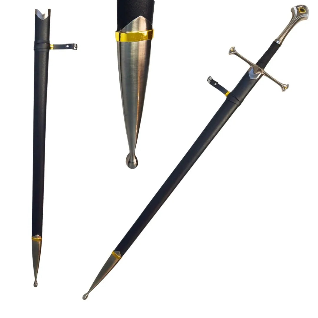 Imagen de Espada Anduril con Expositor y Vaina parte de nuestra colección en Espadas y más, sitio oficial.