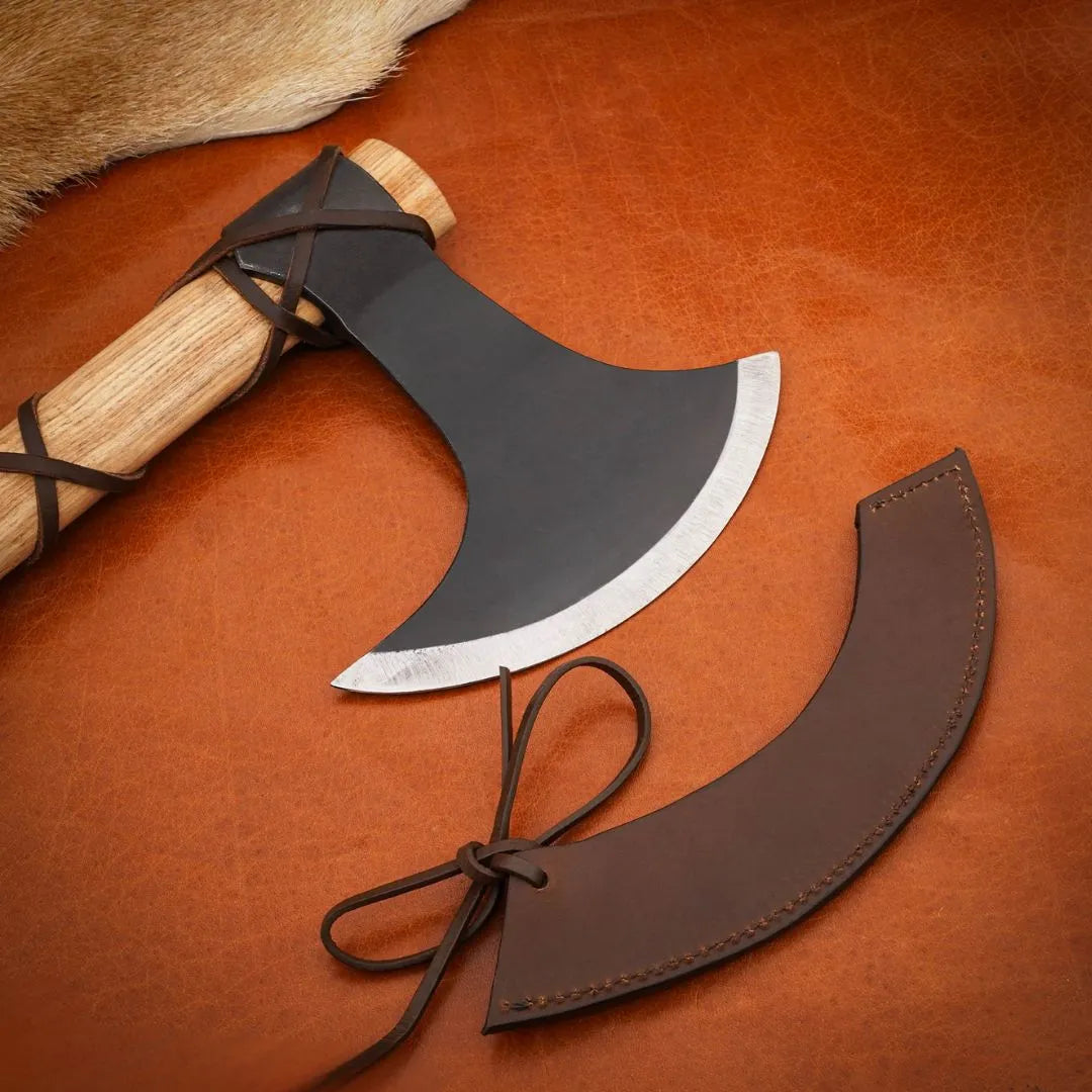 Hacha Vikinga - Acero al Carbono y Mango de Madera