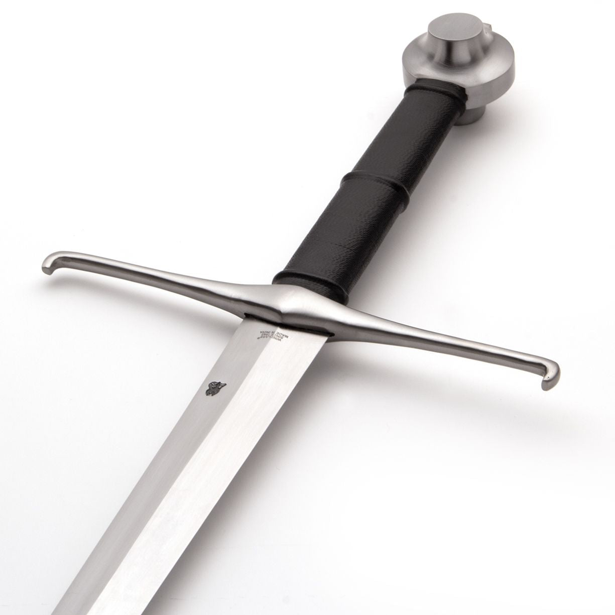 Imagen de Espada bastarda o de mano y media S.XIV Royal Armouries 501832 parte de nuestra colección en Espadas y más, sitio oficial.