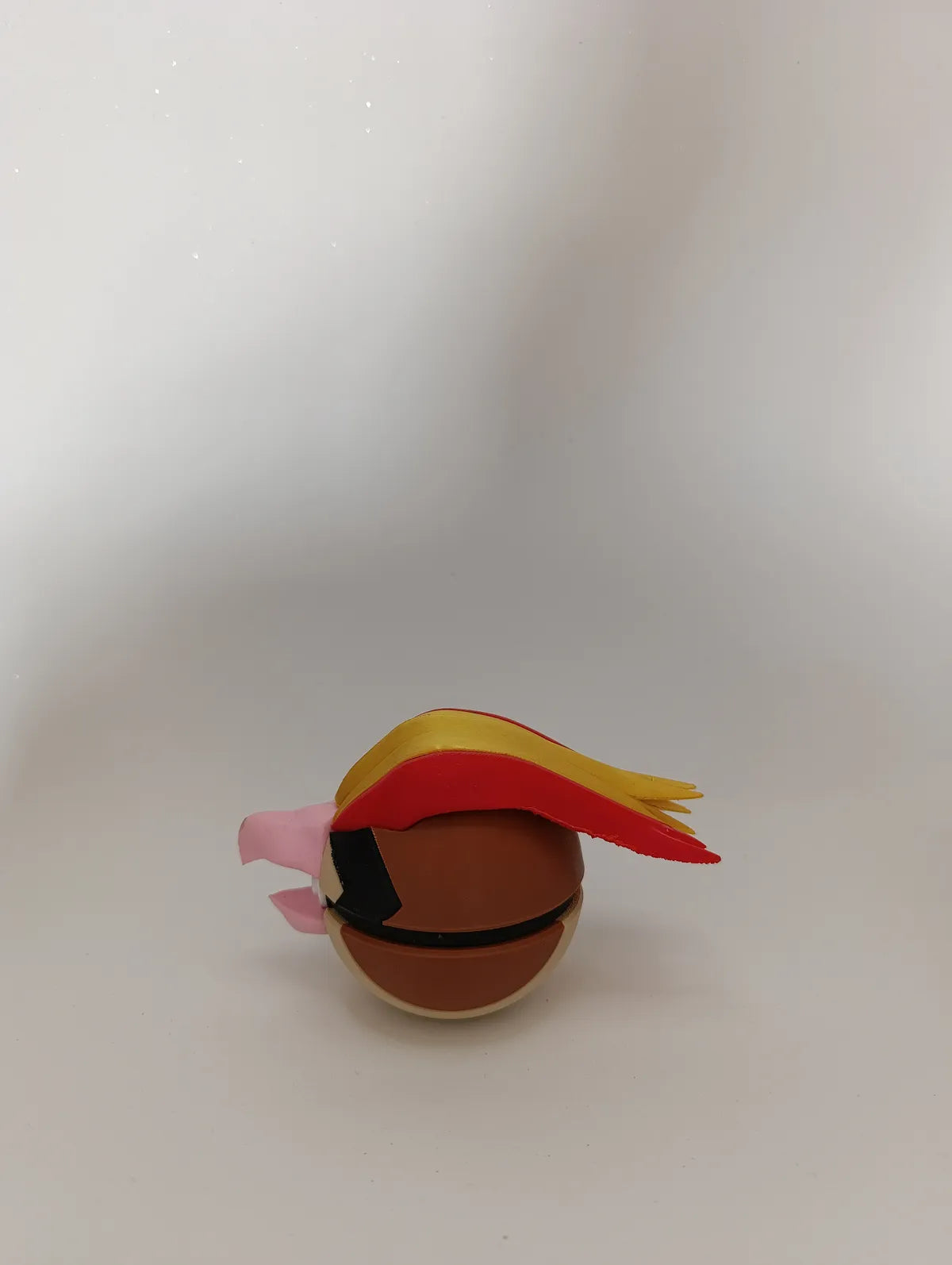 Poké Ball Pidgeot Réplica Coleccionable