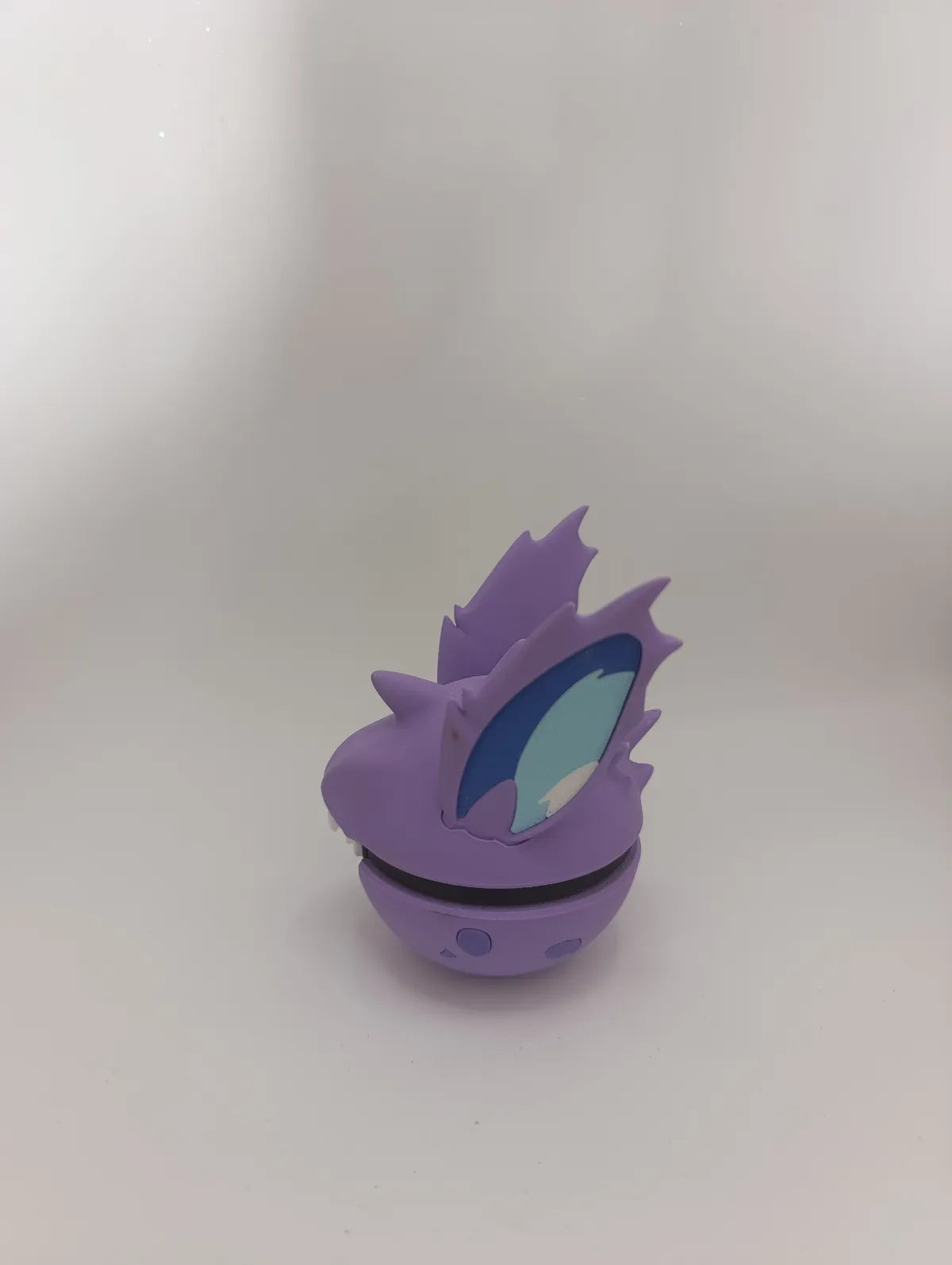 Poké Ball Nidoran♂ Réplica Coleccionable