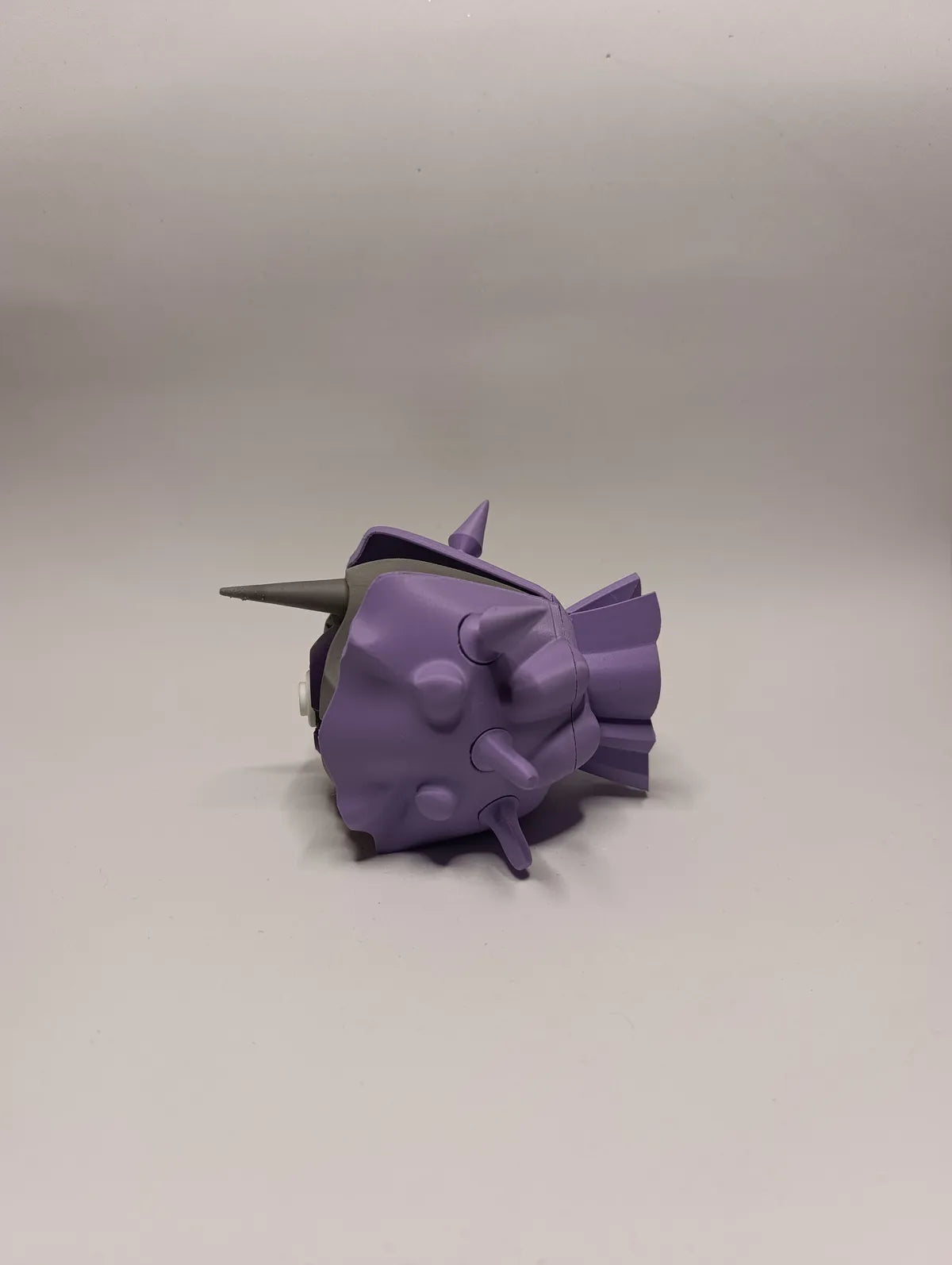 Poké Ball Cloyster Coleccionable de Alta Calidad