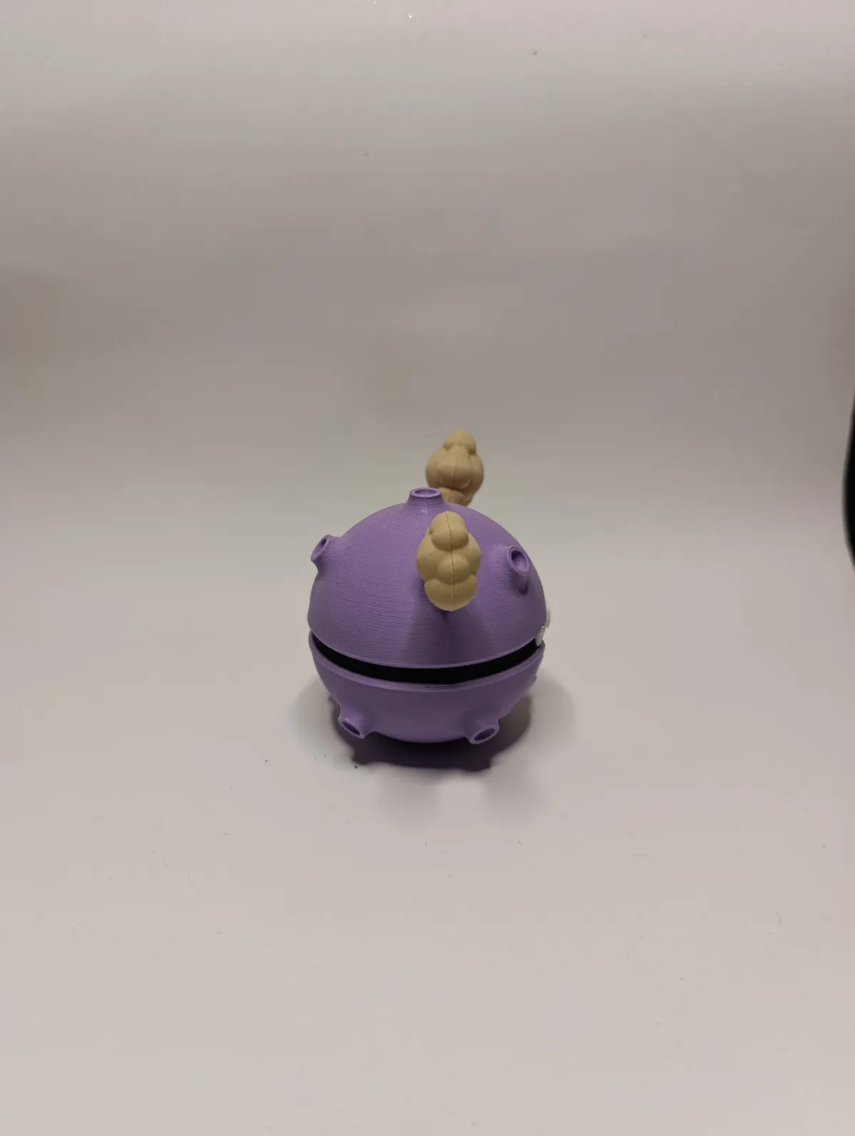 Poké Ball Koffing Coleccionable de Alta Calidad