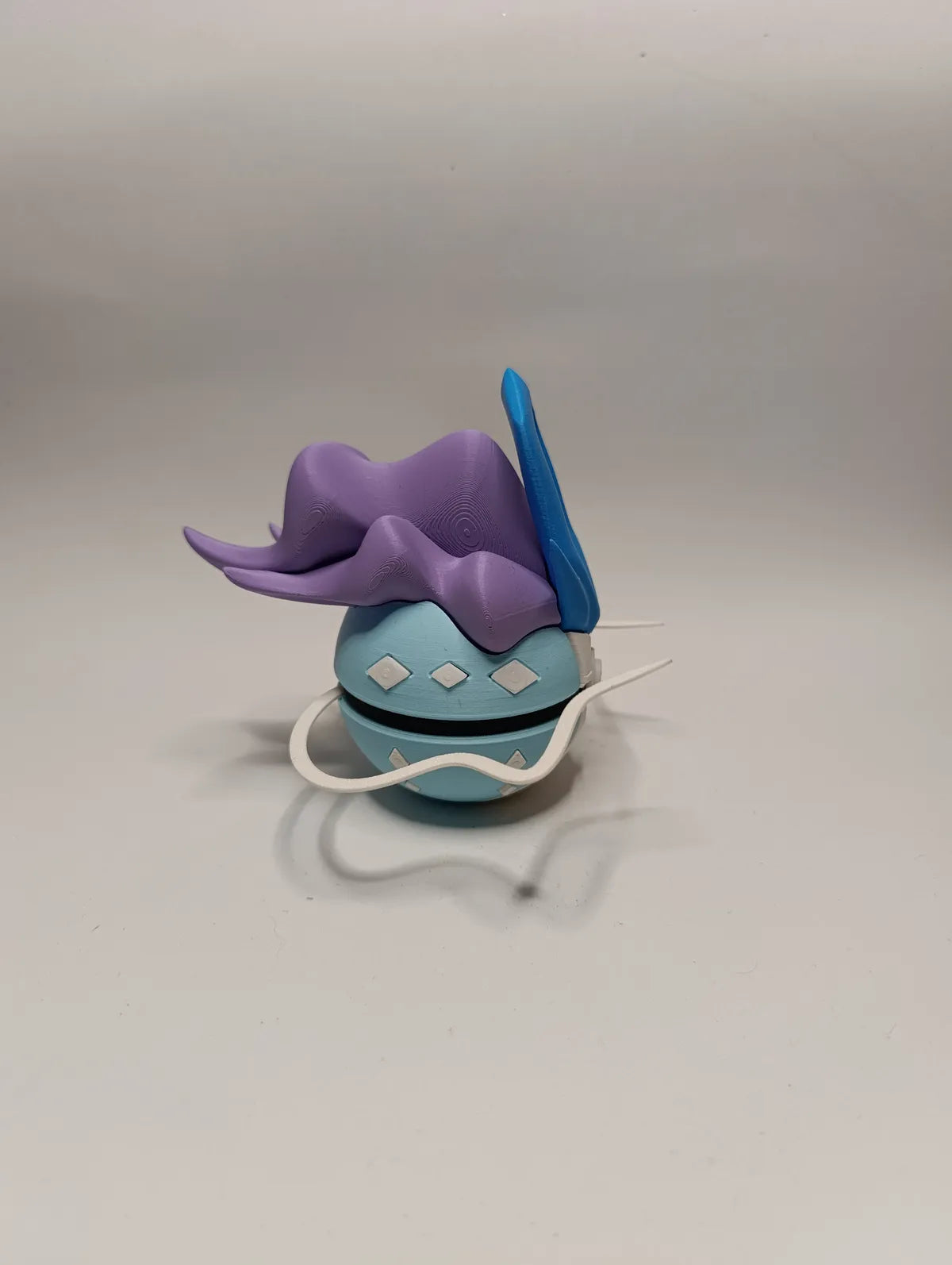 Poké Ball Suicune Coleccionable de Alta Calidad