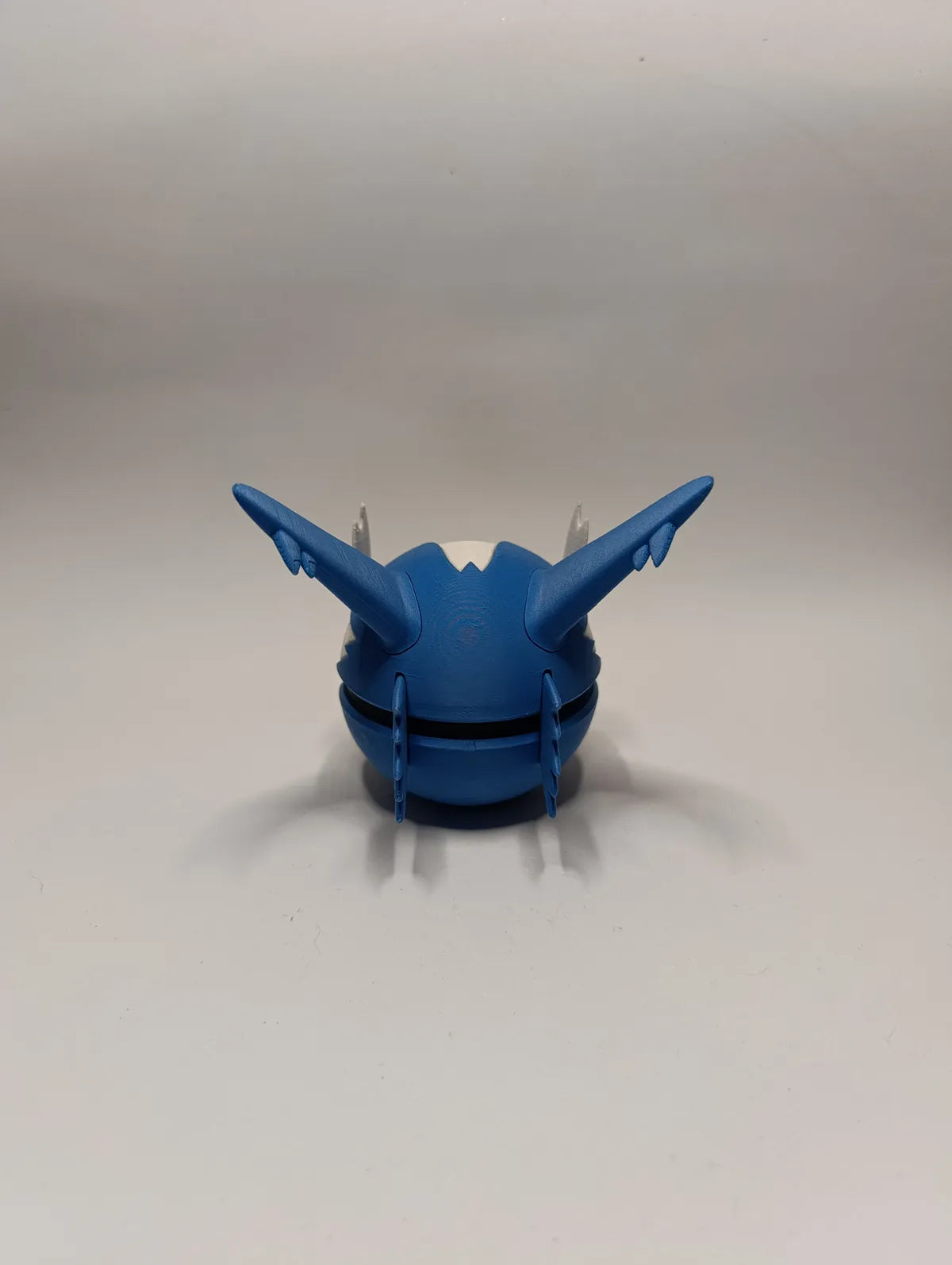 Poké Ball Latios Réplica Coleccionable