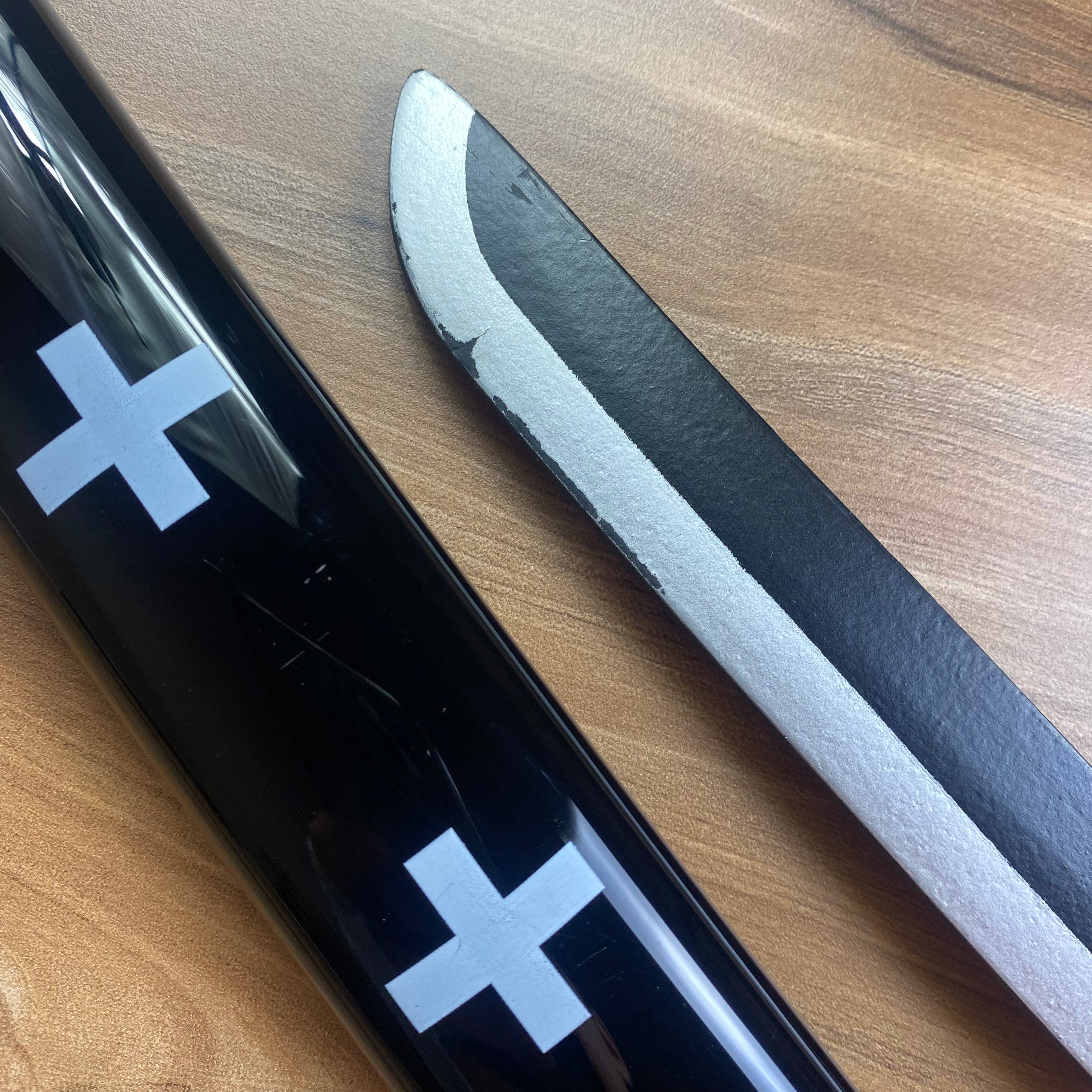 Katana Trafalgar Law hoja bambú One Piece C/Defectos N43