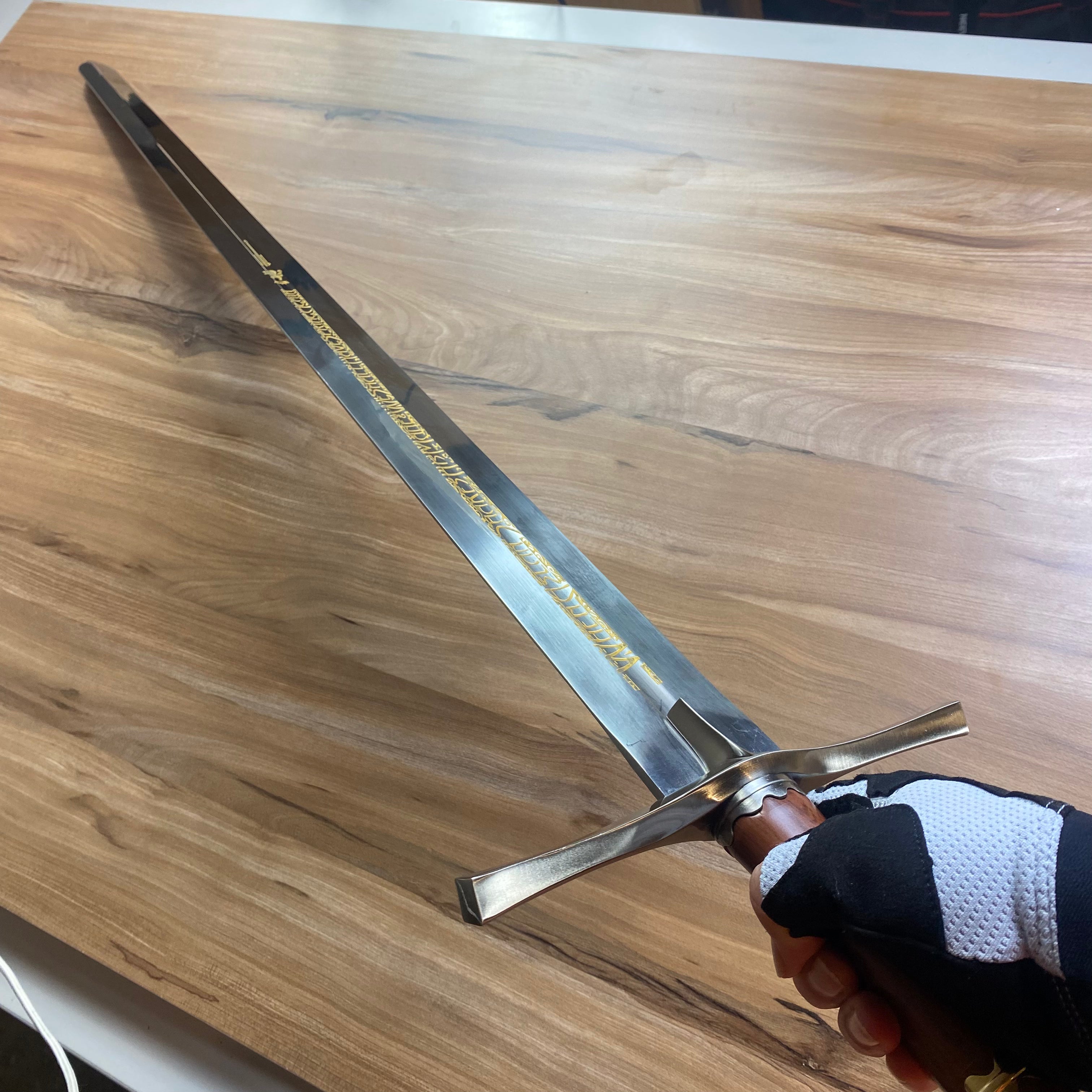 Espada de las Crónicas de Narnia del Rey Peter By-061A C/Defectos N49