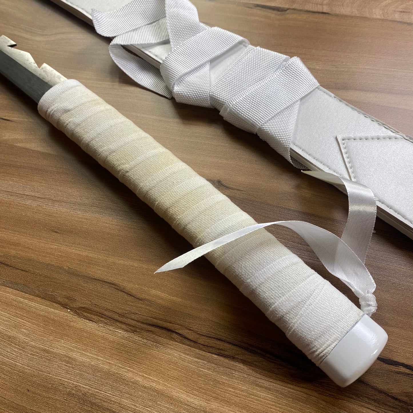 Katana de Inosuke de Kimetsu no yaiba Demon Slayer C/Defectos N53