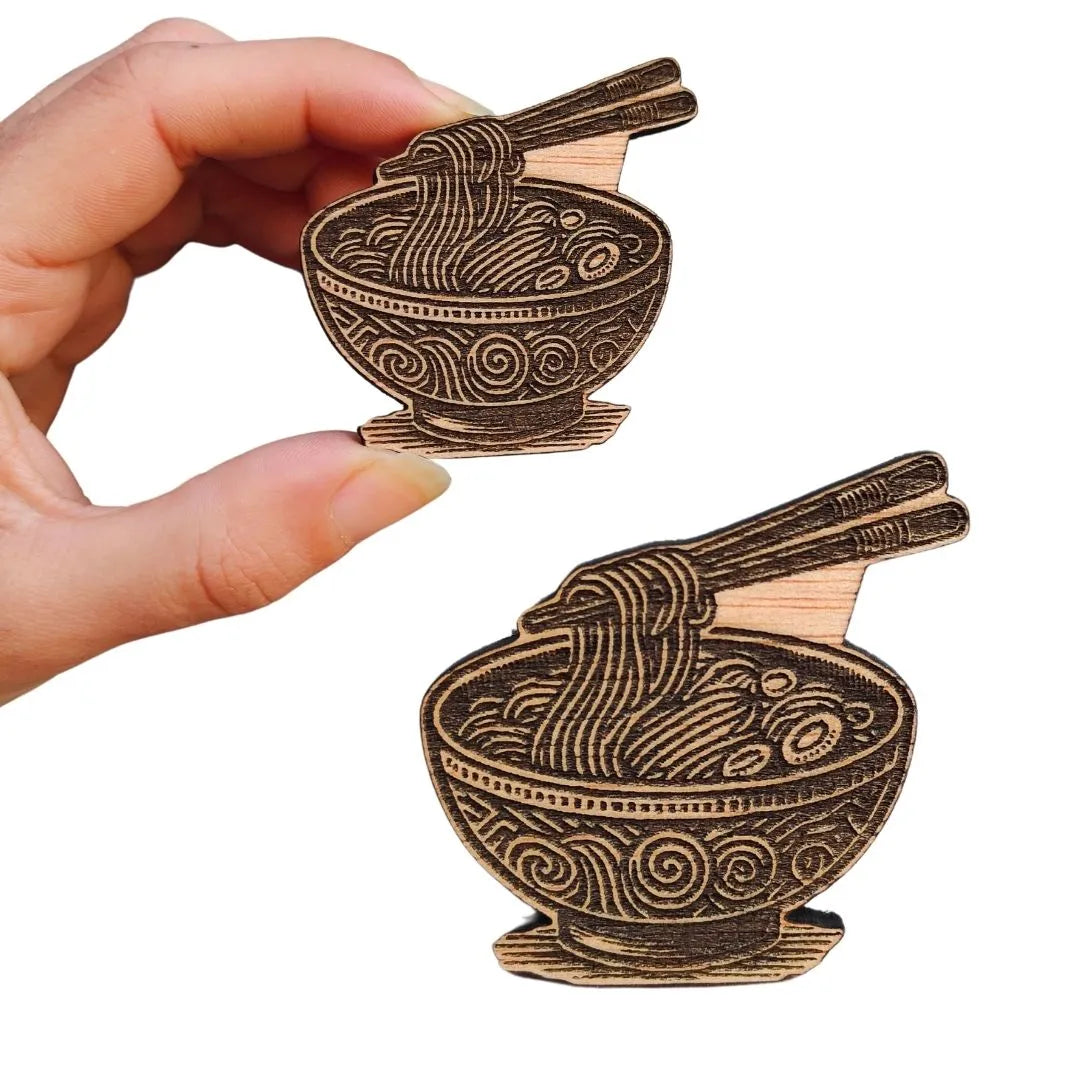 Imagen de Iman Ramen parte de nuestra colección en Espadas y más, sitio oficial.