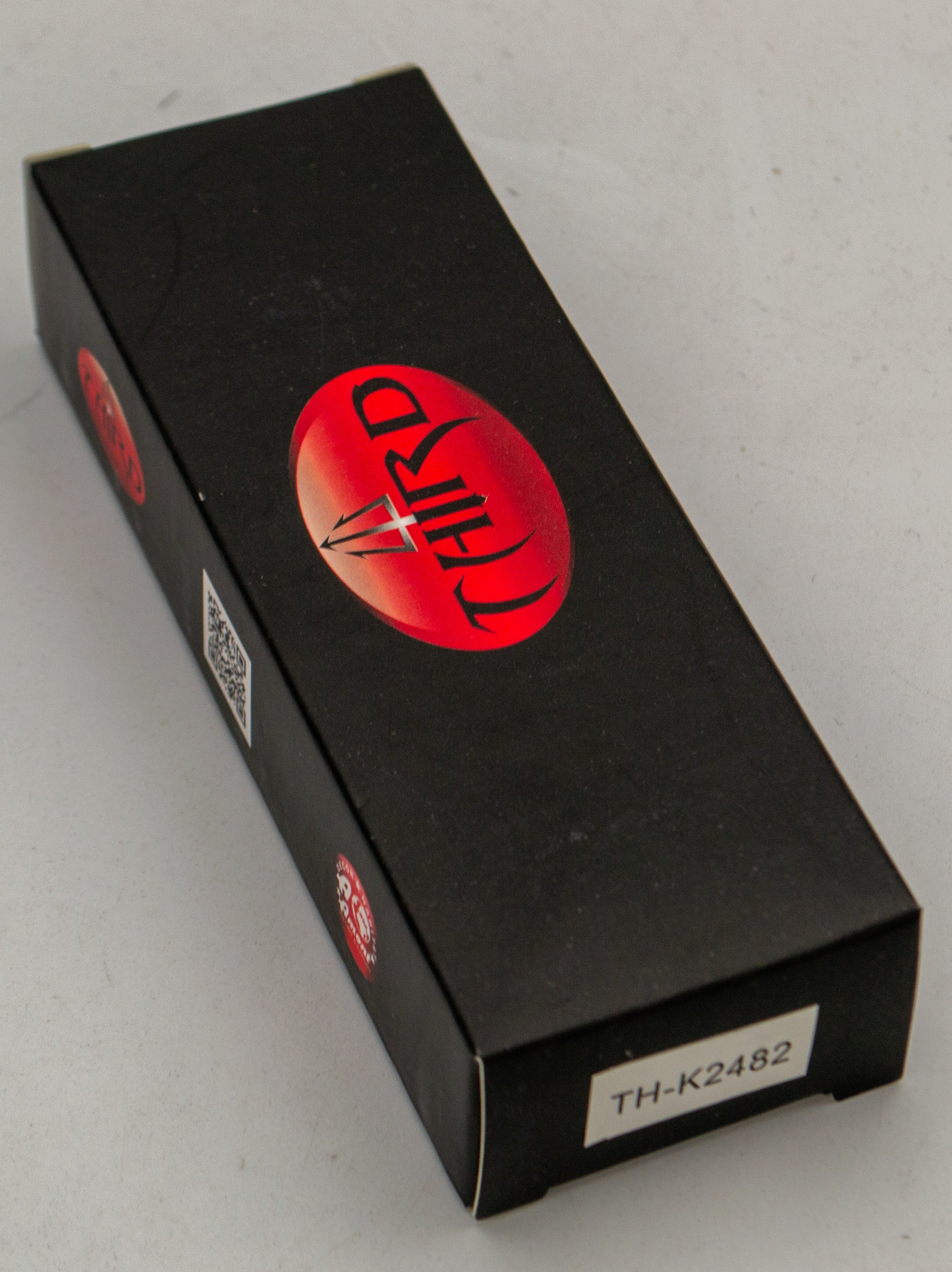 Cuchillo Third K2482 Acero 420 Y Mango Pakkawood Con Funda