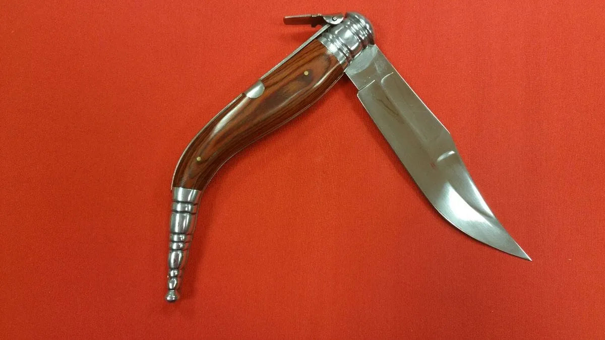 Imagen de Navaja bandolera parte de nuestra colección en Espadas y más, sitio oficial.