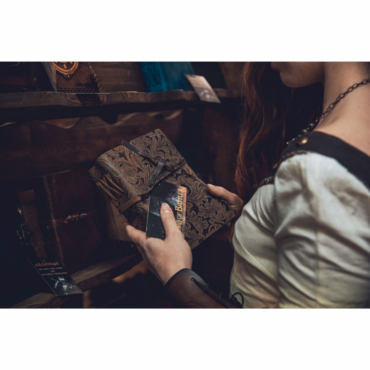 Diario Medieval Diario Vintage de Cuero Hecho a Mano - Imagen 14