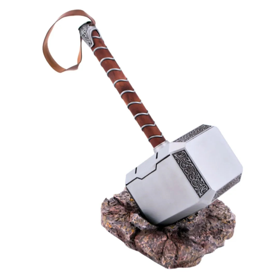 Imagen de Martillo de Thor Mjolnir de Metal parte de nuestra colección en Espadas y más, sitio oficial.