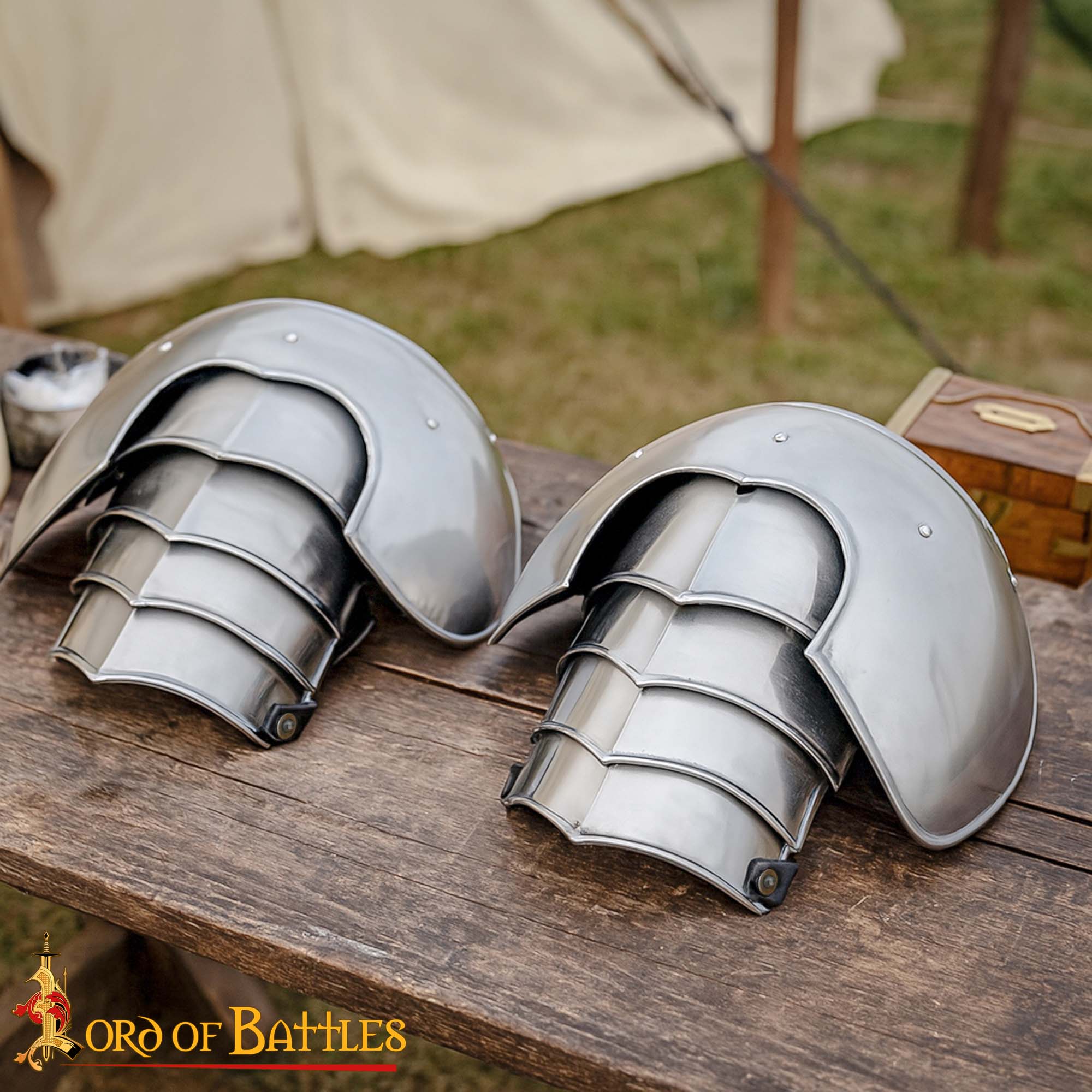 Medieval Articulated Steel Pauldrons - Fantasy Knight Shoulder Protection Armor - Imagen 1