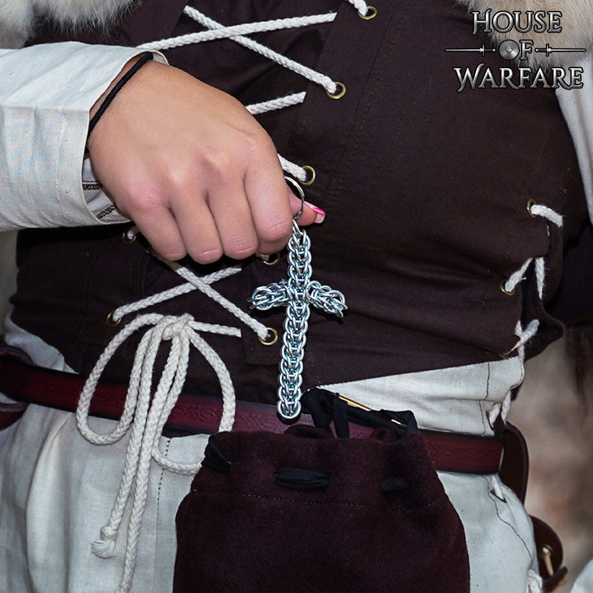 Llavero Rústico con Cruz de Cota de Malla - Anillo Conificado de 10 Mm - Acero Dulce de Calibre 16 - Ideal para Larp, Cosplay y Reenactments - Imagen 7