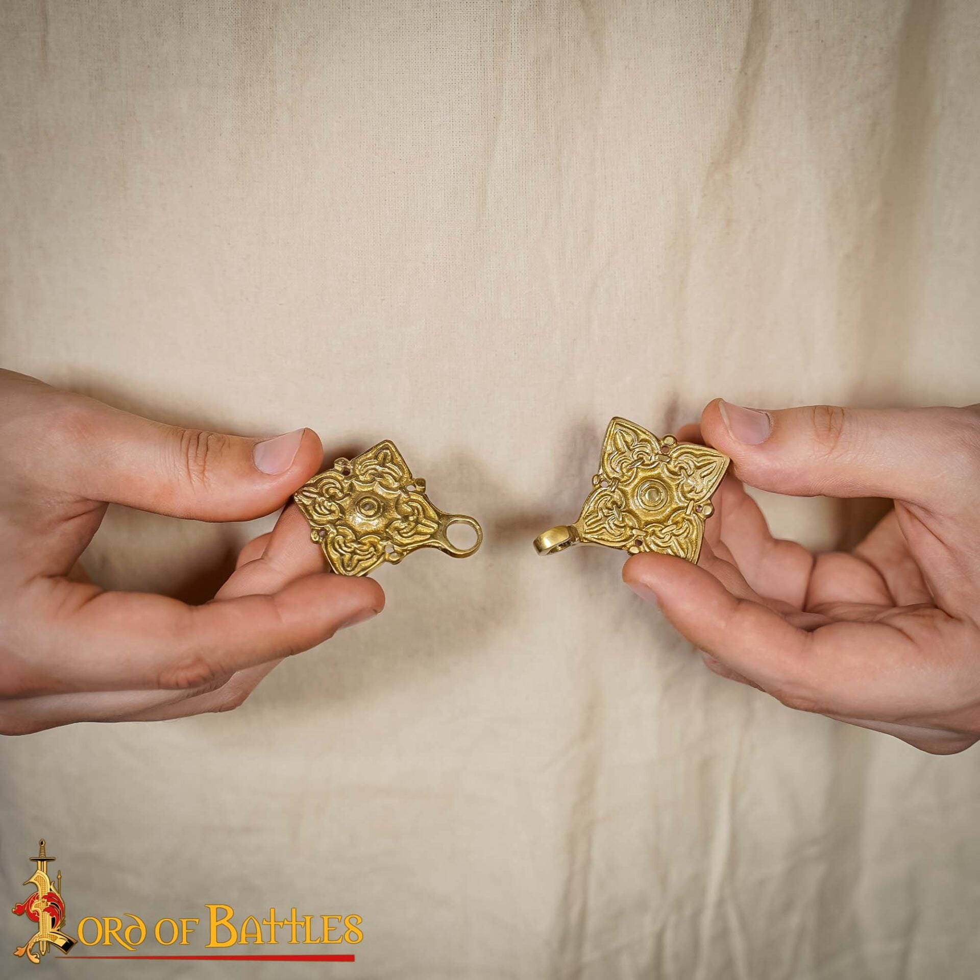 Broche de Latón Fundido para Caftán o Capa Vikinga / Rusa Histórica - Imagen 8