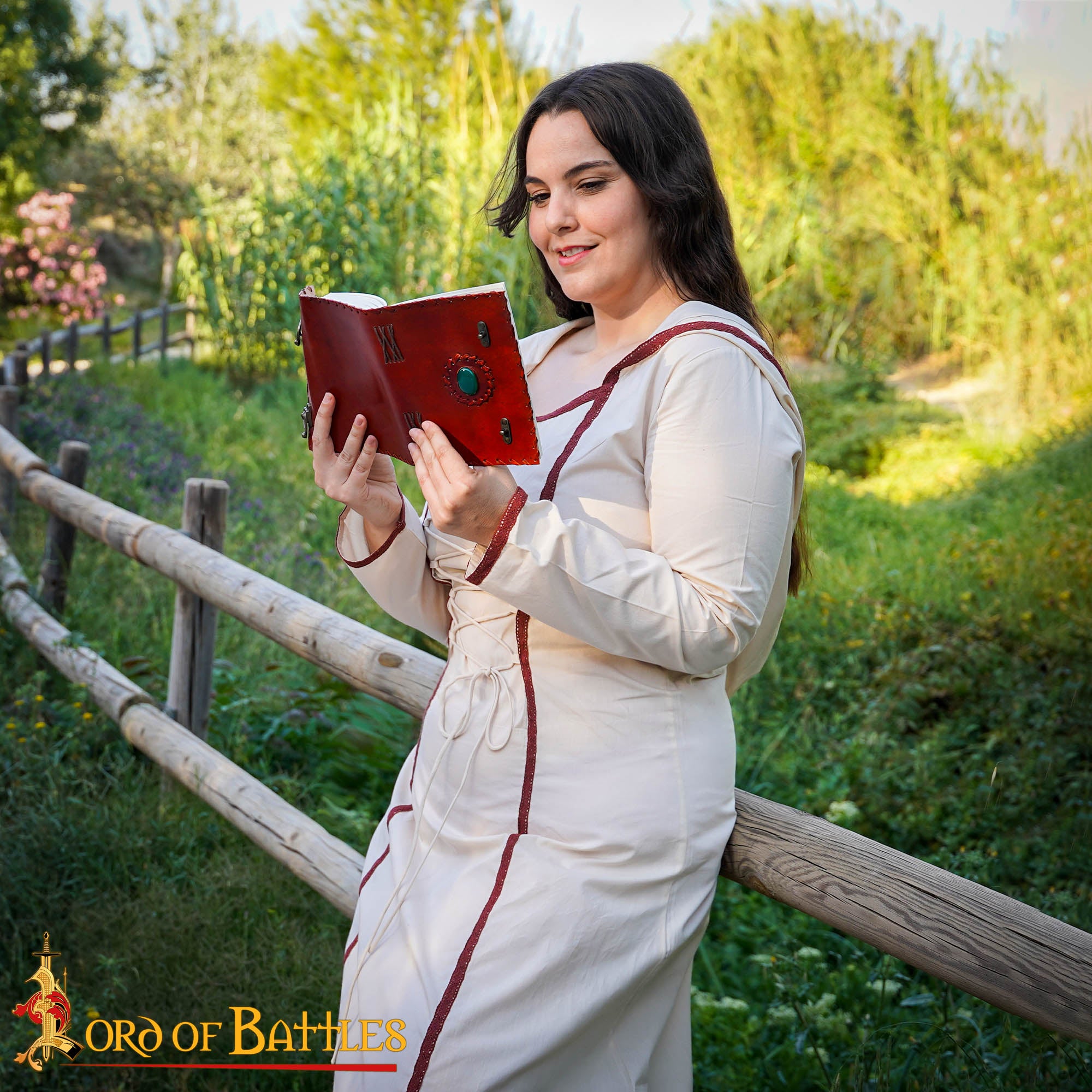 Diario de Cuero Hecho a Mano con Incrustación de Piedra Verde y Doble Cierre de Latón - 6,2 X 4,7 Pulgadas - Imagen 2