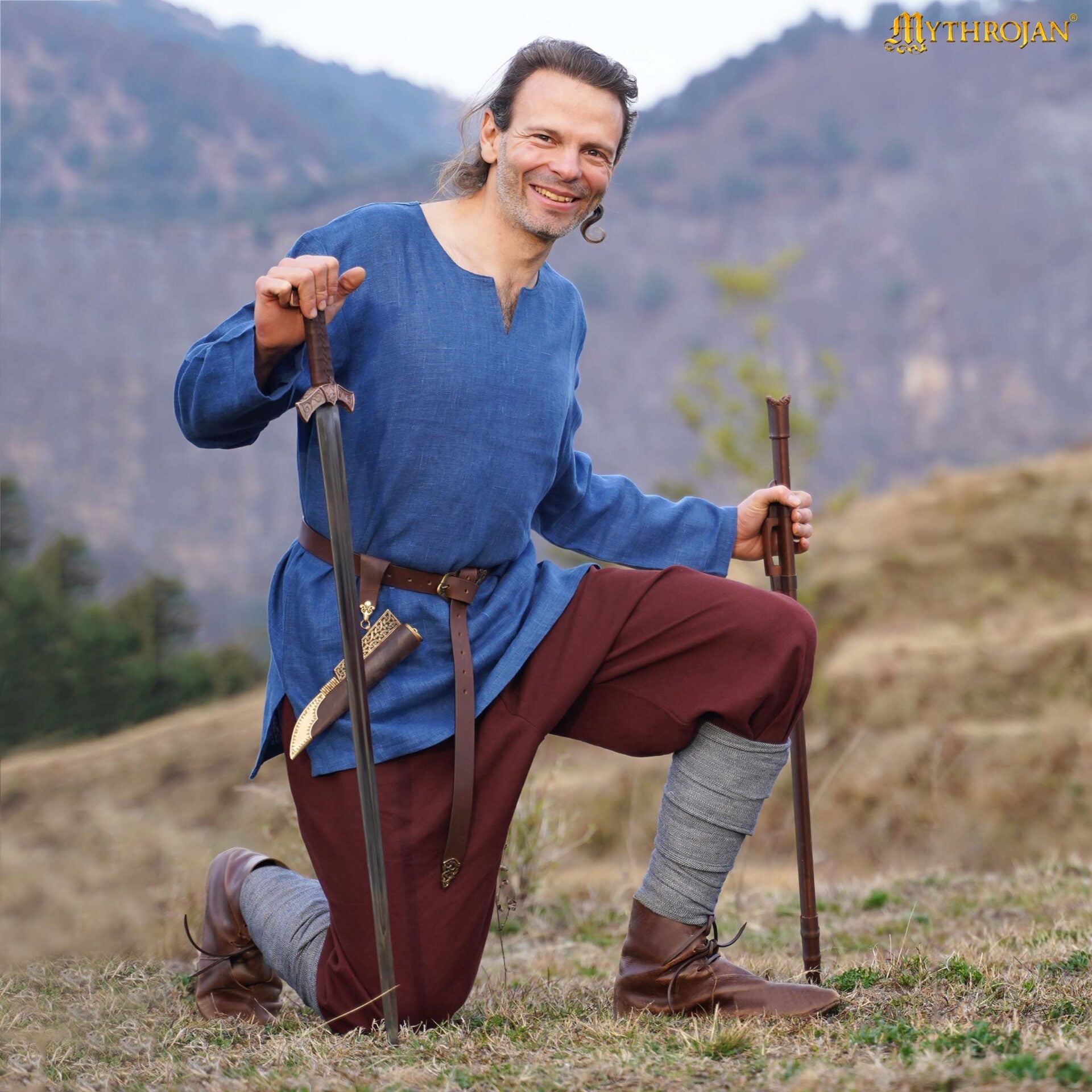 Cubrepiernas de Lana Raven Viking: Practicidad y Protección con Detalles Históricos - Imagen 1