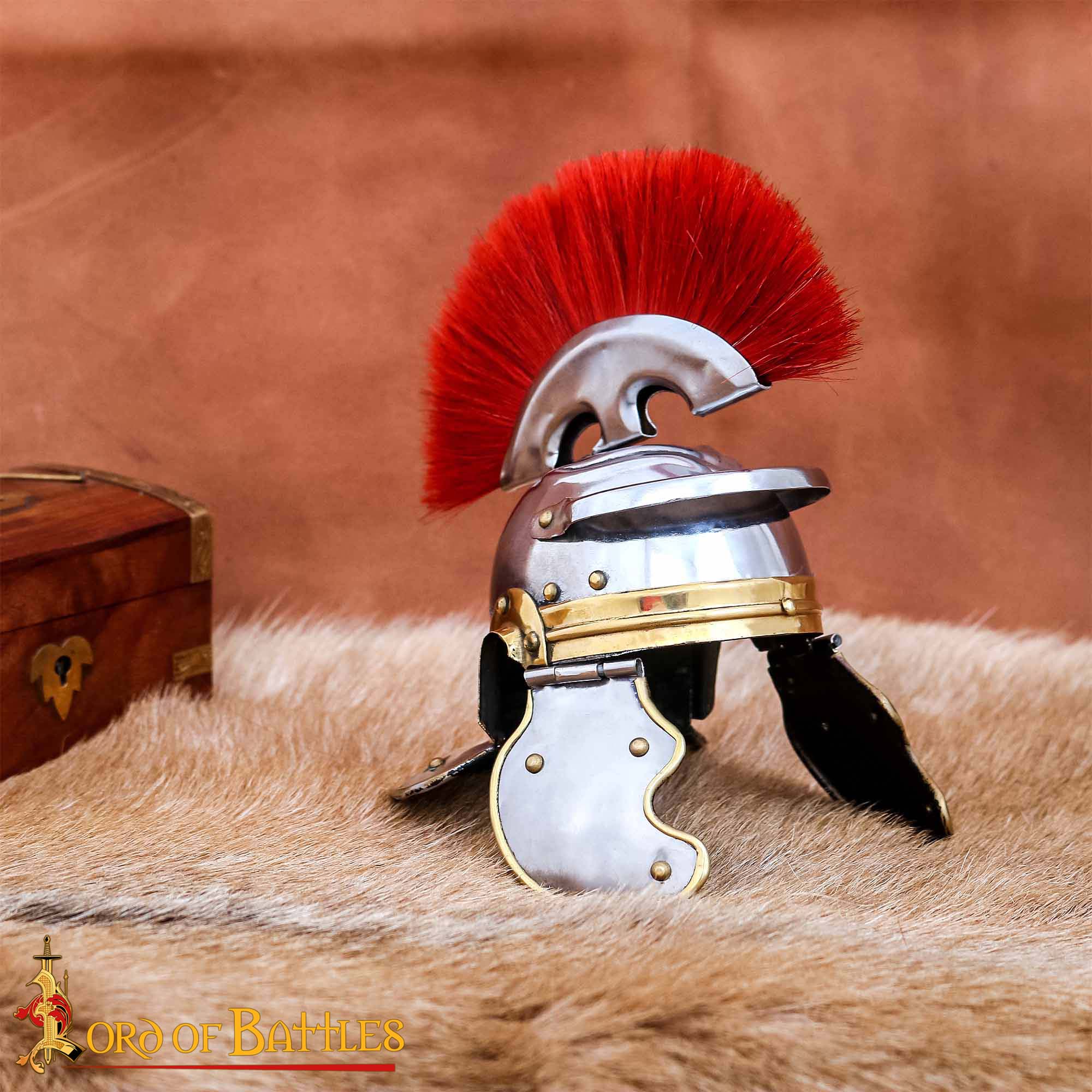 Minicasco de Centurión Romano Decorativo con Penacho Rojo y Soporte de Madera - Imagen 1