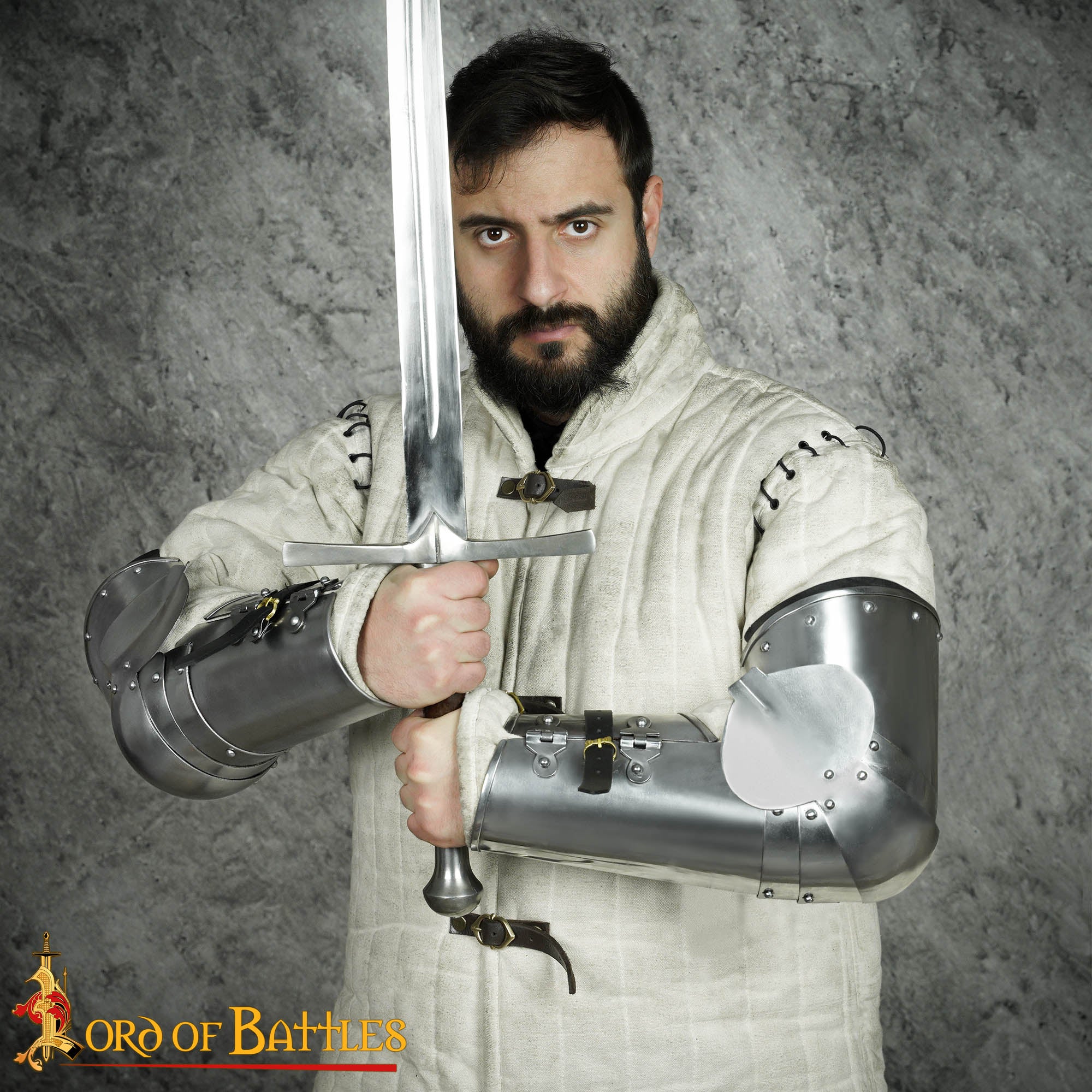 Vambraces de Acero Pulido del Siglo Xiv con Coderas Articuladas - Imagen 1