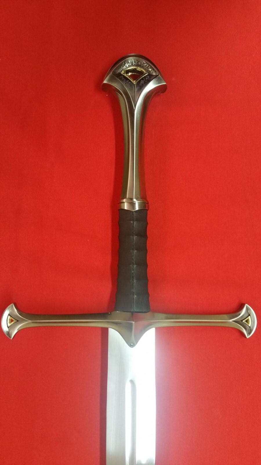 Espada De Elendil (Narsil) Con Expositor 230