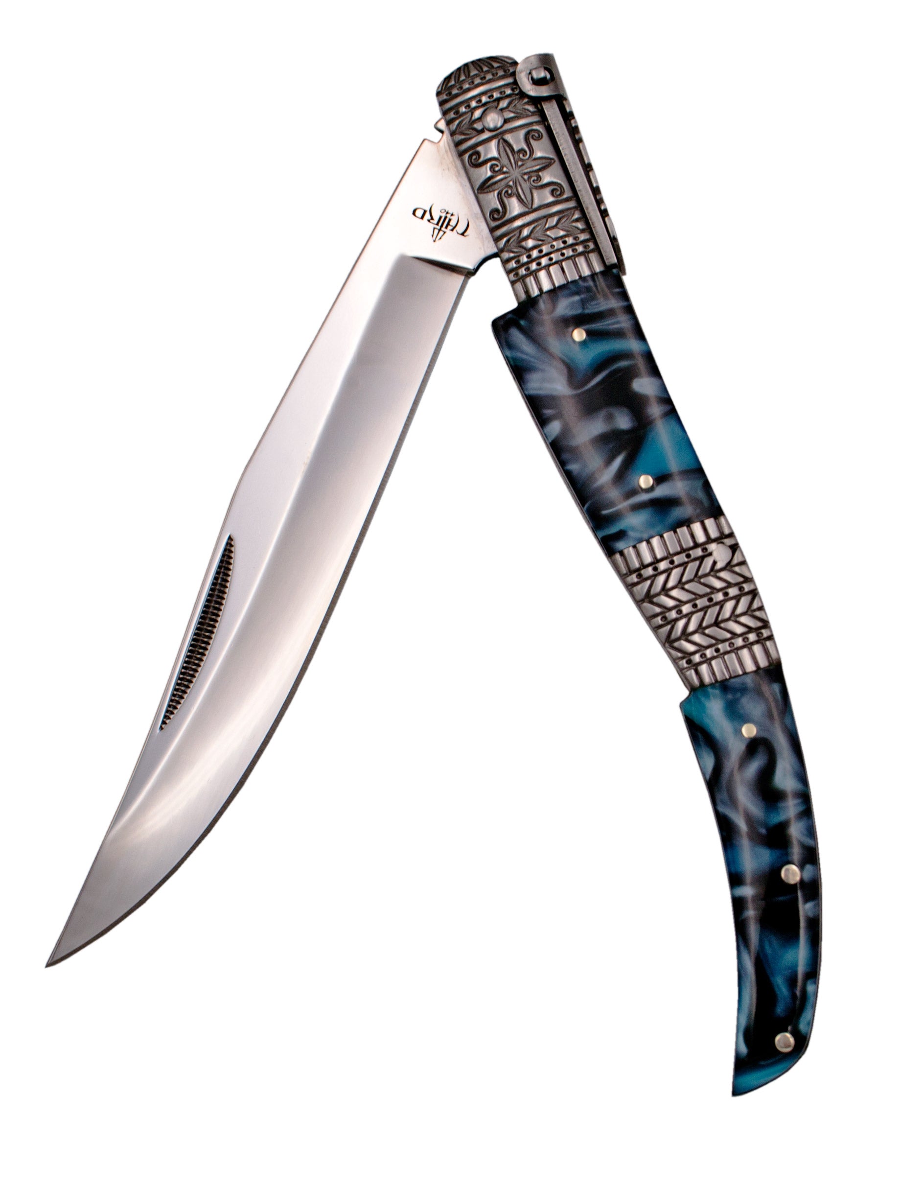 Imagen de Navaja Carraca Third N55ad Seda Zafiro Decorada parte de nuestra colección en Espadas y más, sitio oficial.